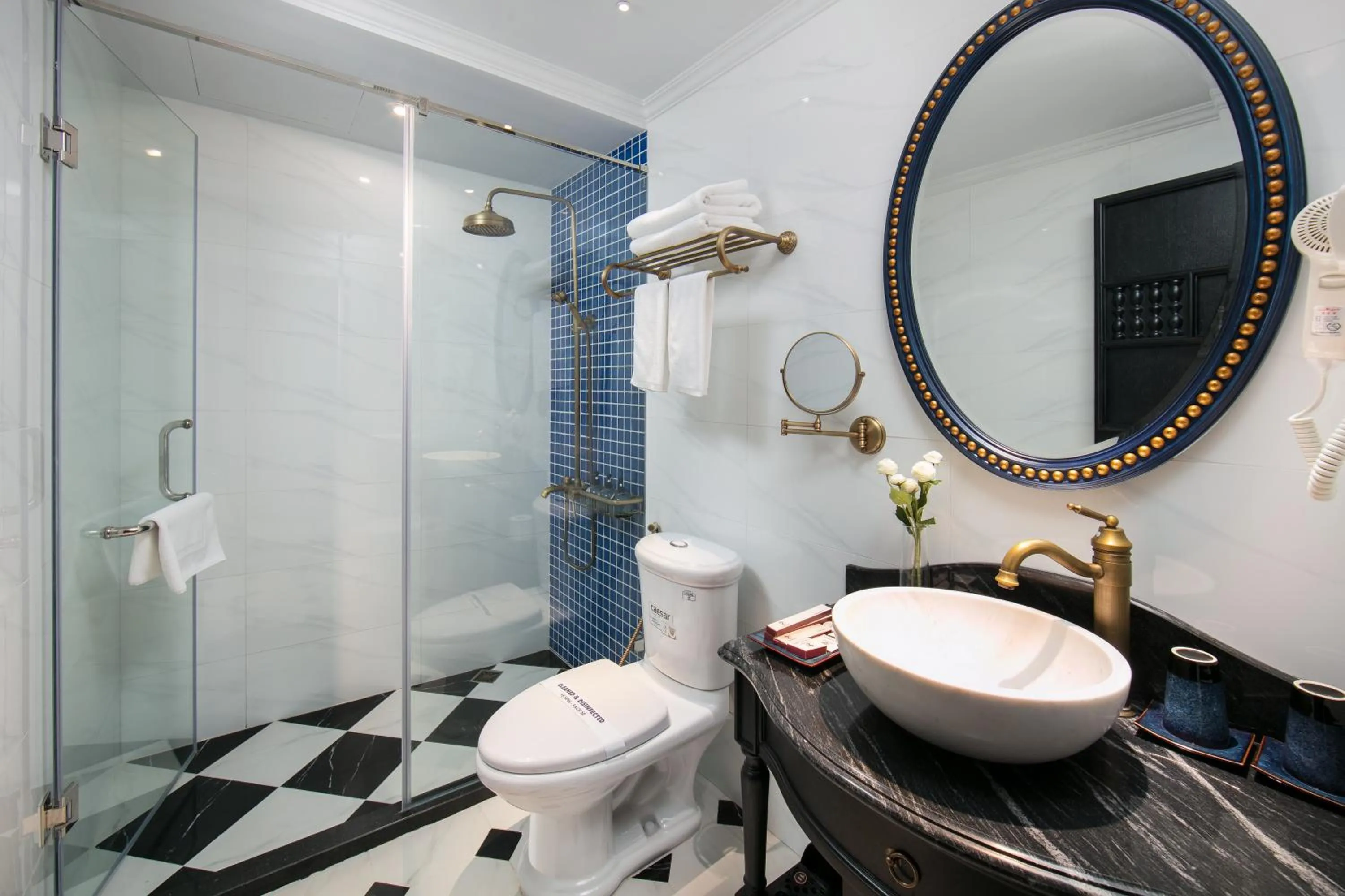 Toilet in La Beaute Boutique Hotel & Spa