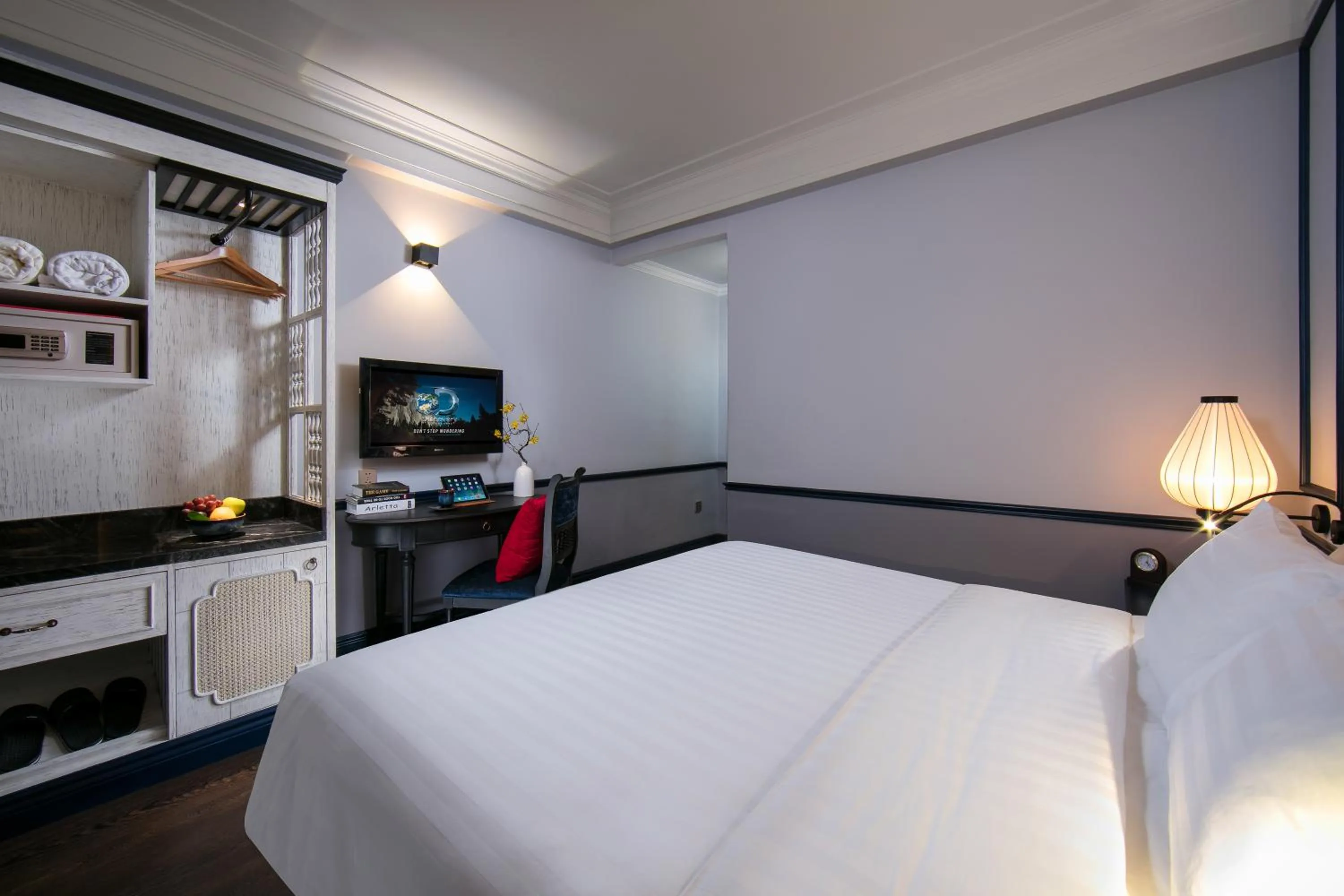 TV and multimedia, Bed in La Beaute Boutique Hotel & Spa