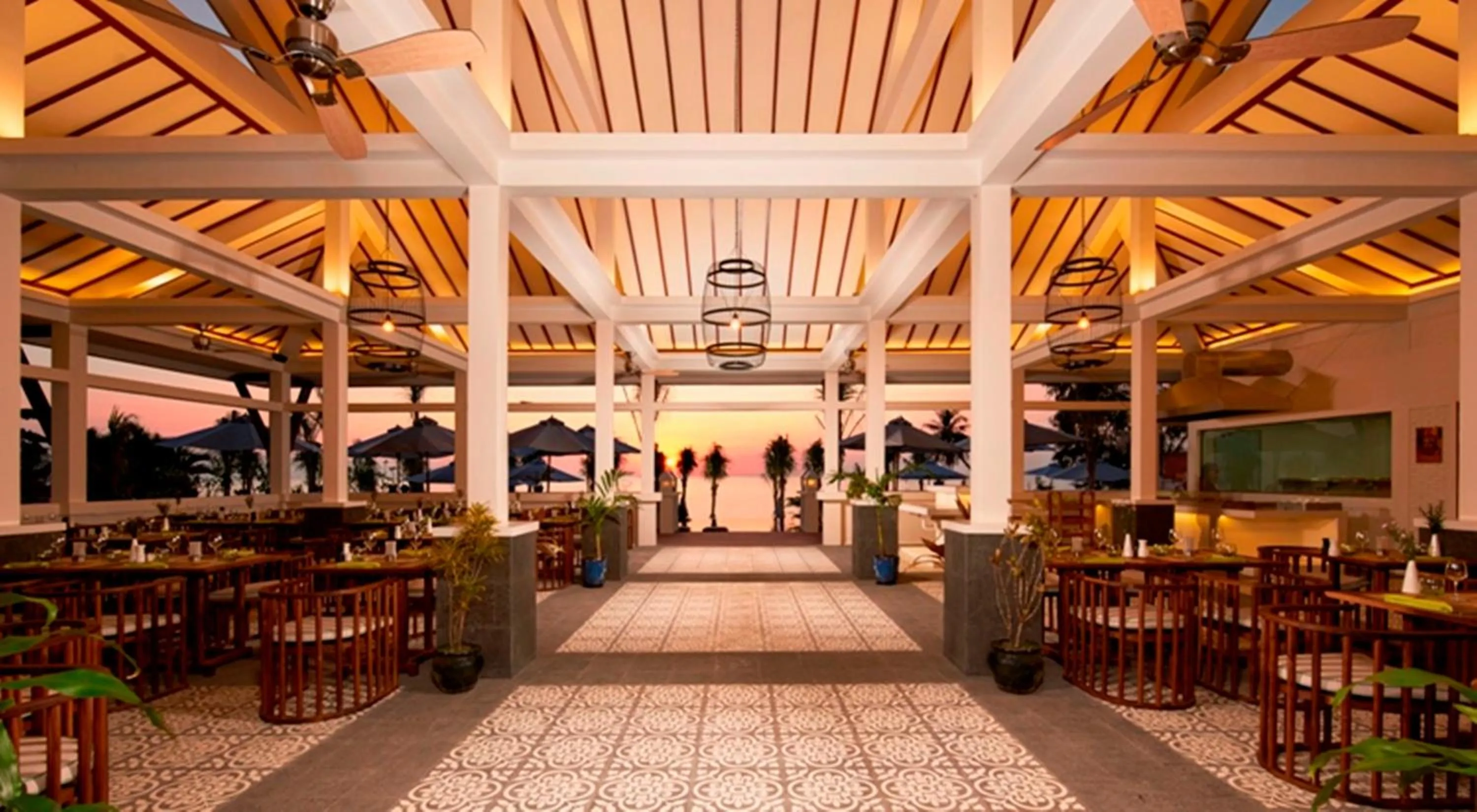 Patio in Cassia Cottage Resort and Spa