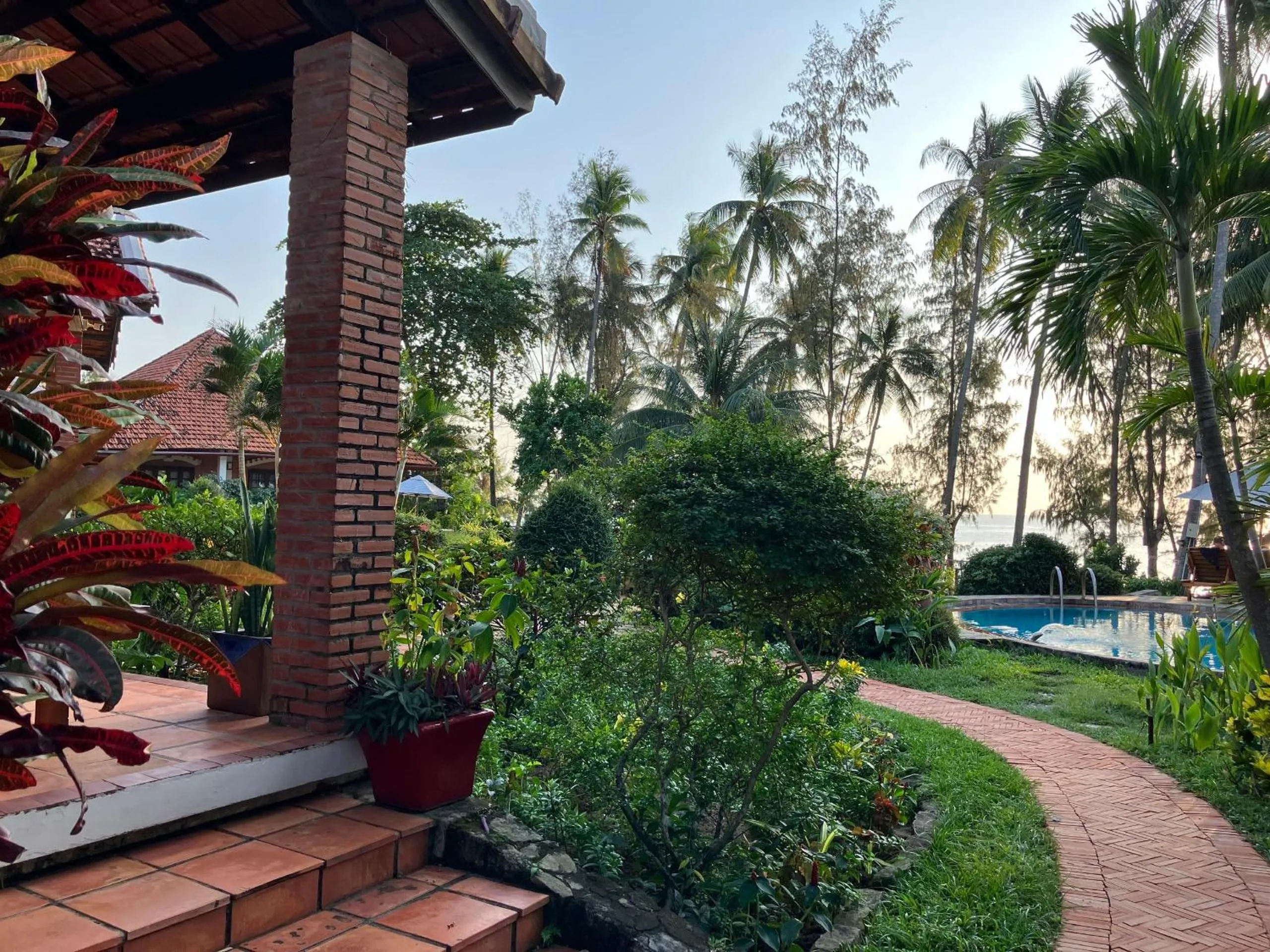 Cassia Cottage Resort and Spa