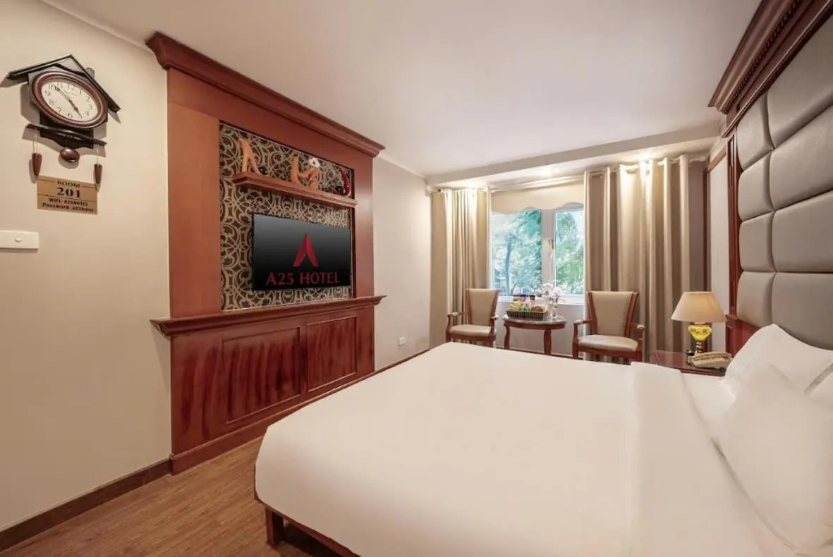 Bed in A25 Hotel - 23 Quán Thánh