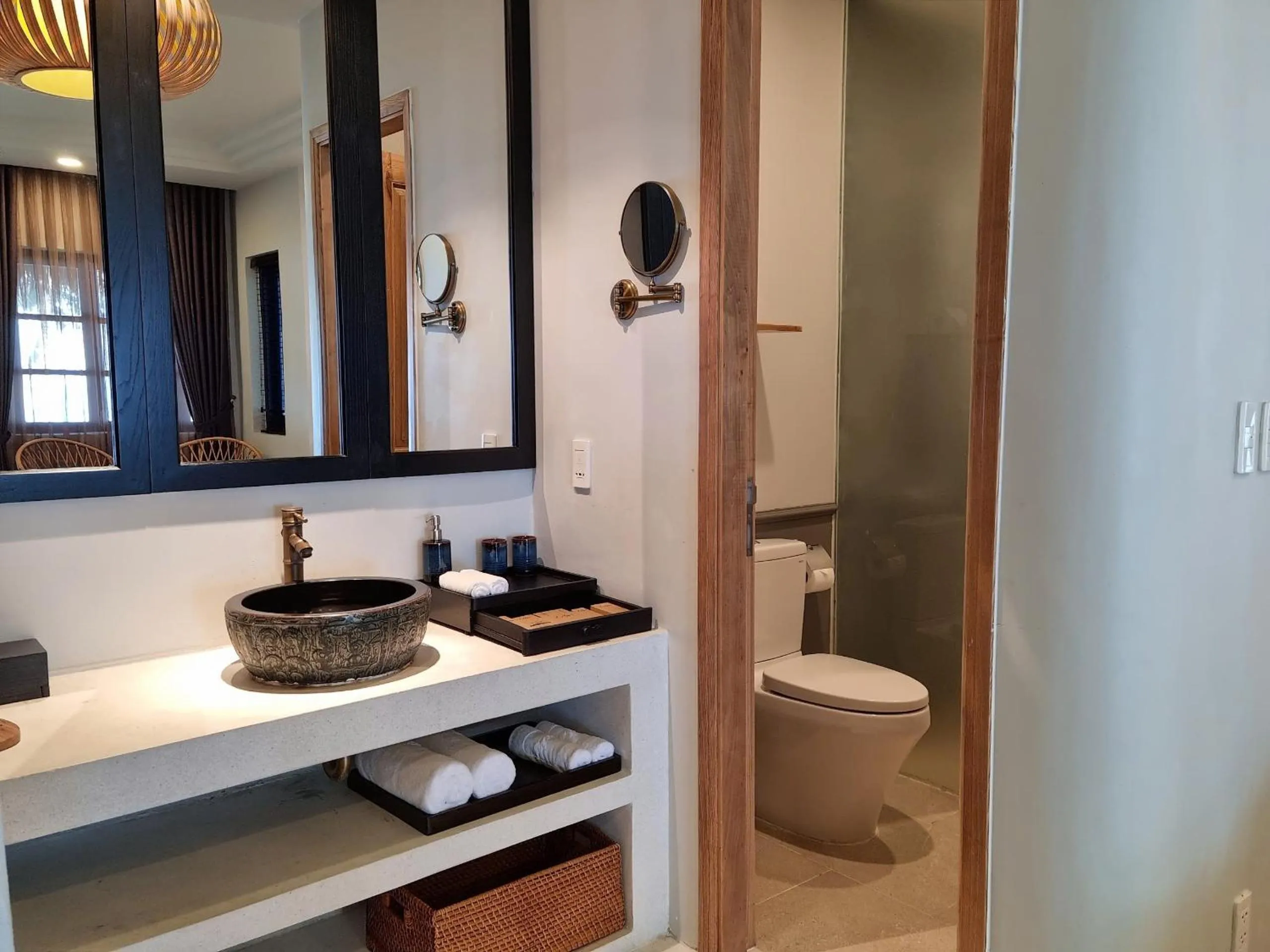 Toilet in L'Azure Resort and Spa