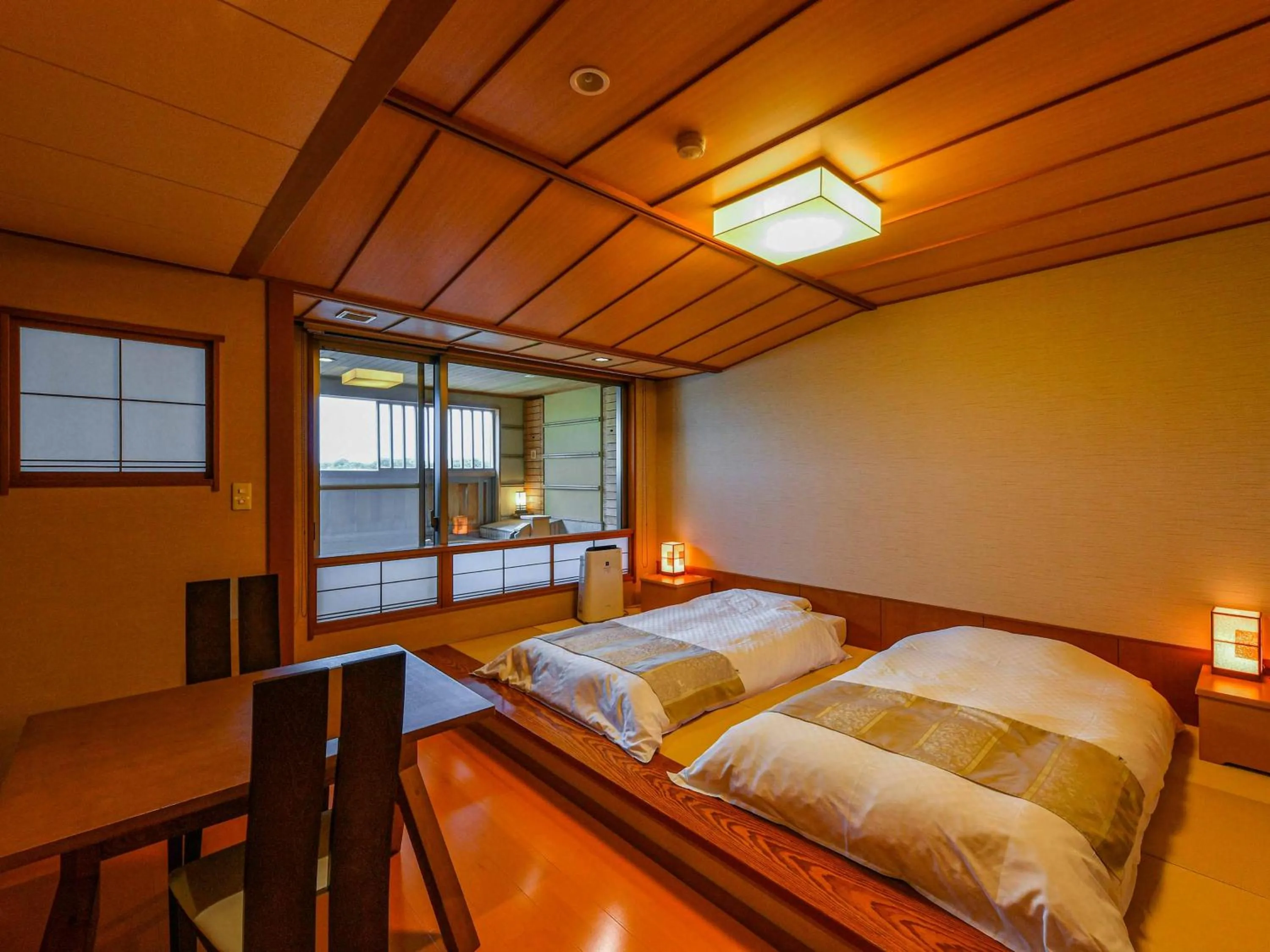 Photo of the whole room, Bed in Hokuriku Fukui Awara Onsen Mimatsu