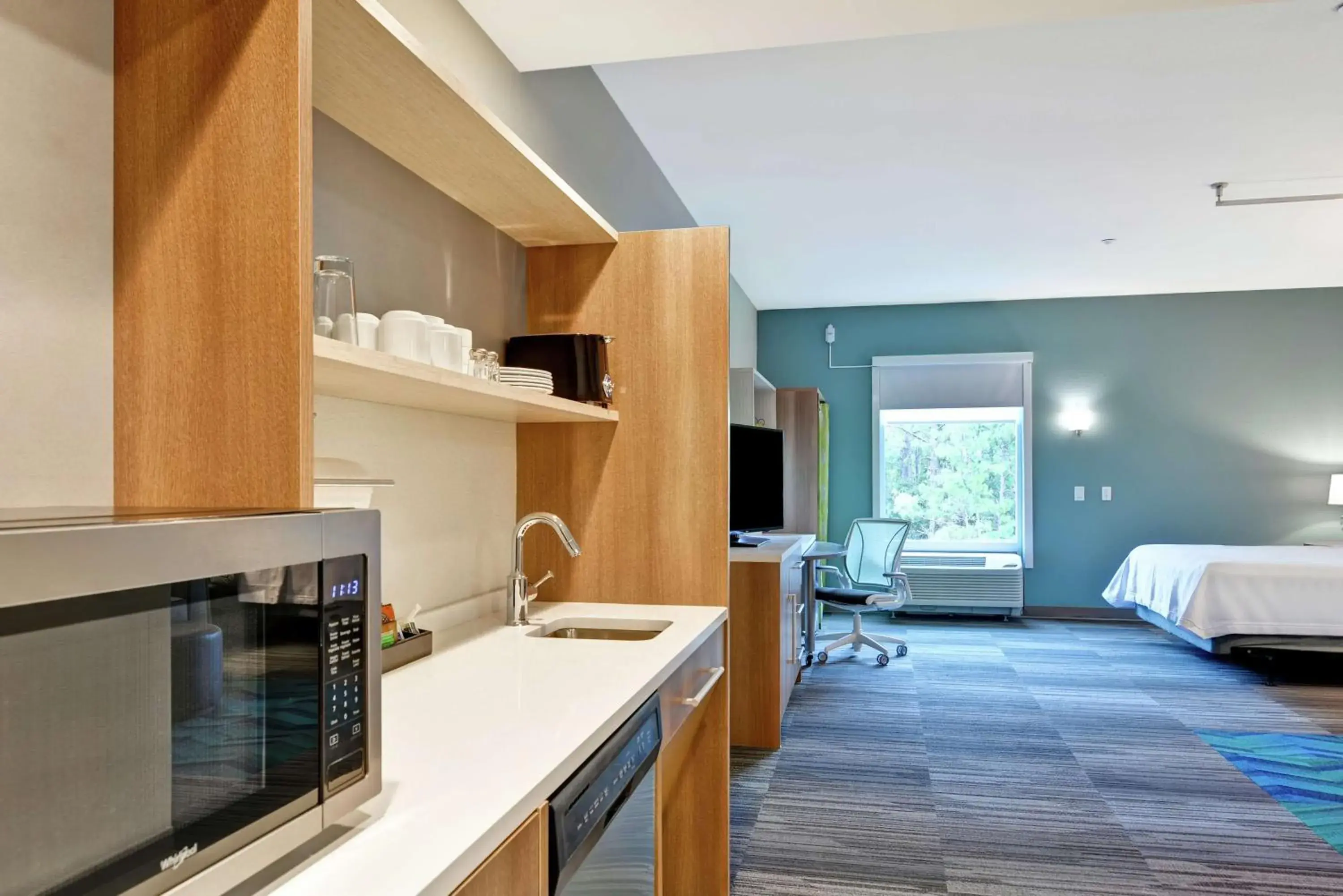 Studio Suite with Two Queen Beds - Hearing Access/Non-Smoking in Home2 Suites By Hilton Daytona Beach Speedway Studio Suite with Two Queen Beds - Hearing Access/Non-Smoking in Home2 Suites By Hilton Daytona Beach Speedway