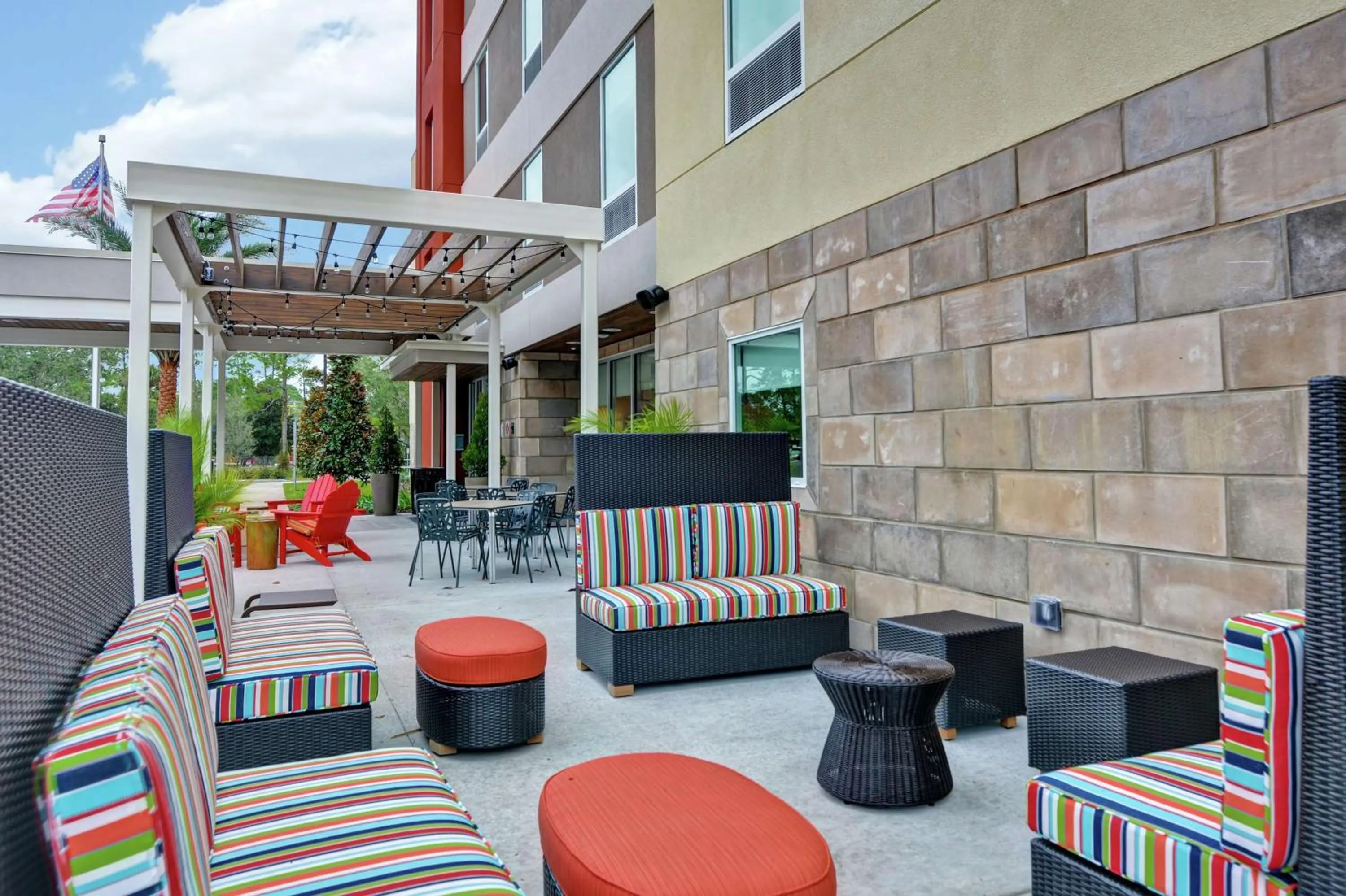 Patio in Home2 Suites By Hilton Daytona Beach Speedway