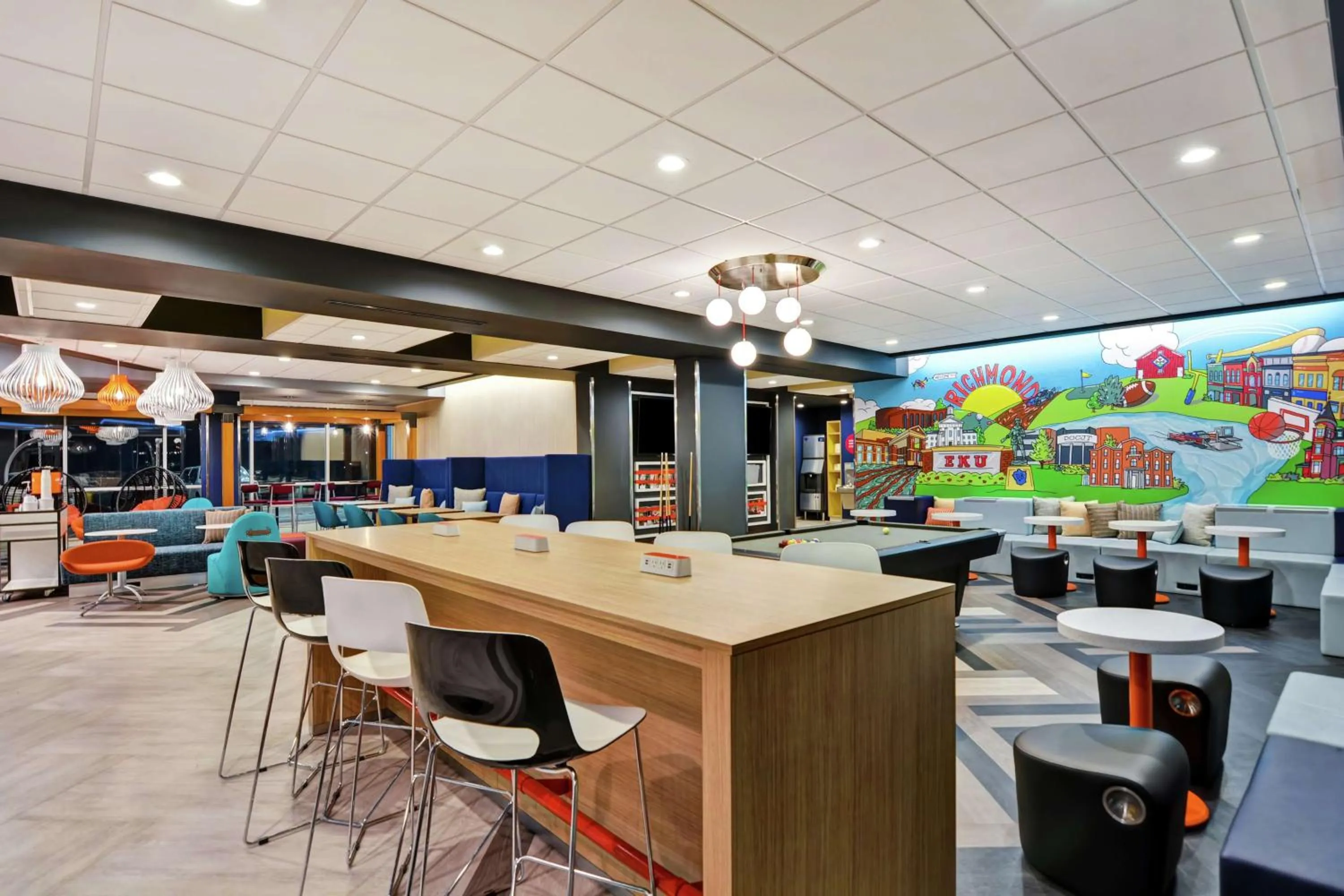 Lobby or reception in Tru By Hilton Richmond