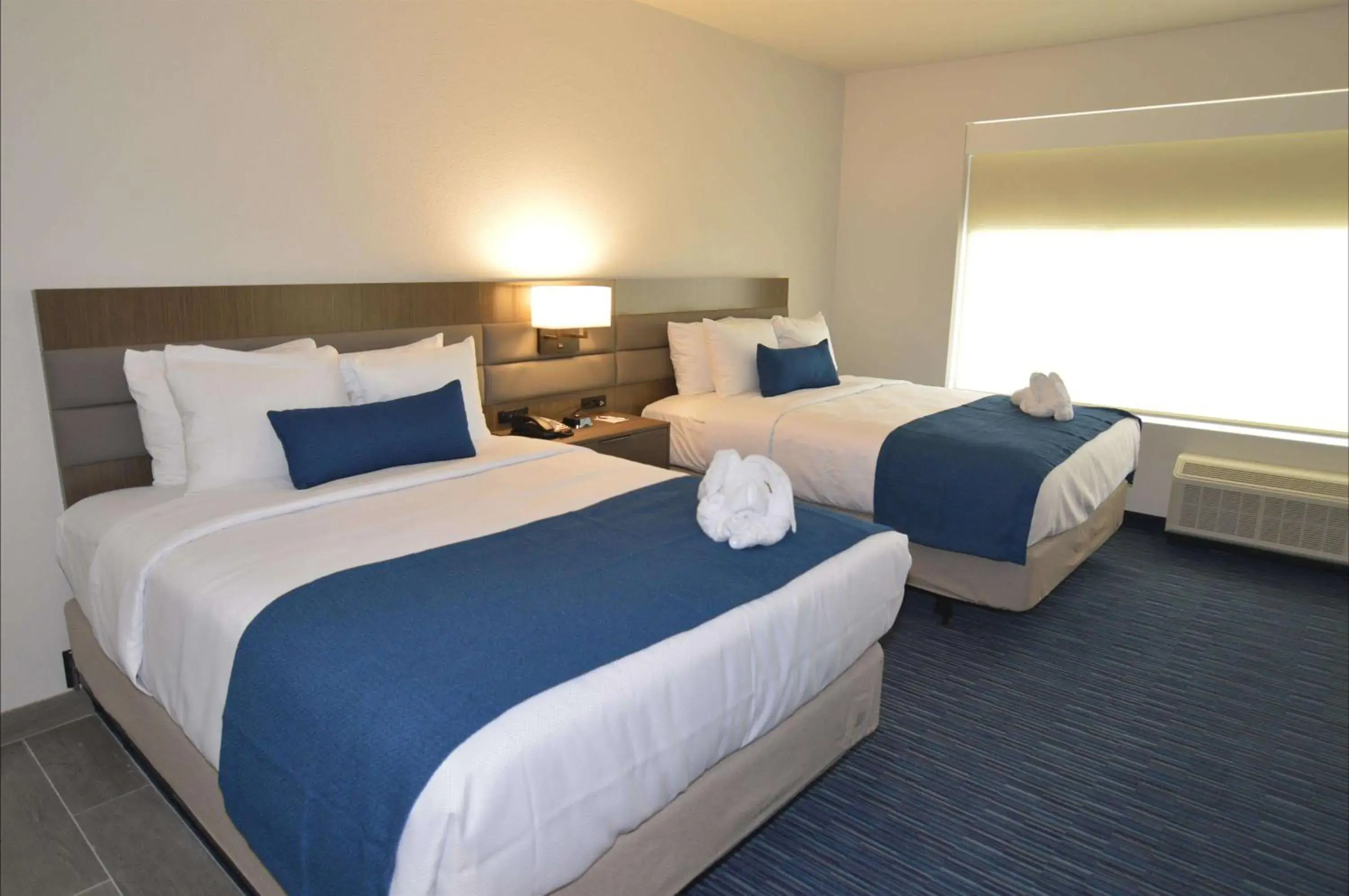 Queen Suite with Two Queen Beds and Roll-In Shower - Disability Access in Best Western Plus Executive Residency Austin - Round Rock Queen Suite with Two Queen Beds and Roll-In Shower - Disability Access in Best Western Plus Executive Residency Austin - Round Rock