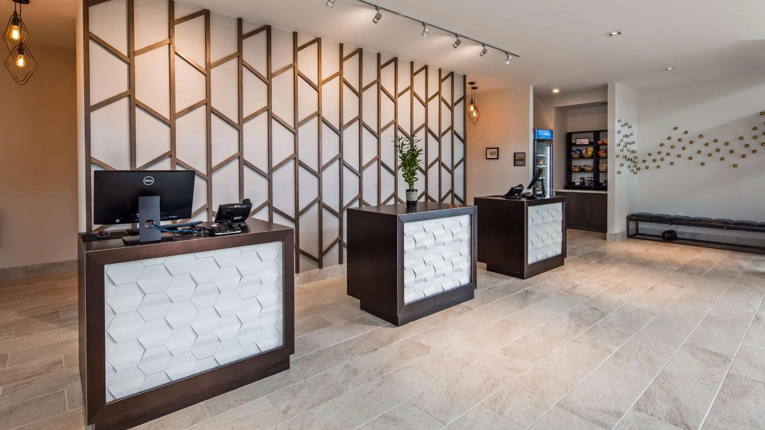Lobby or reception in Best Western Plus Executive Residency Austin - Round Rock