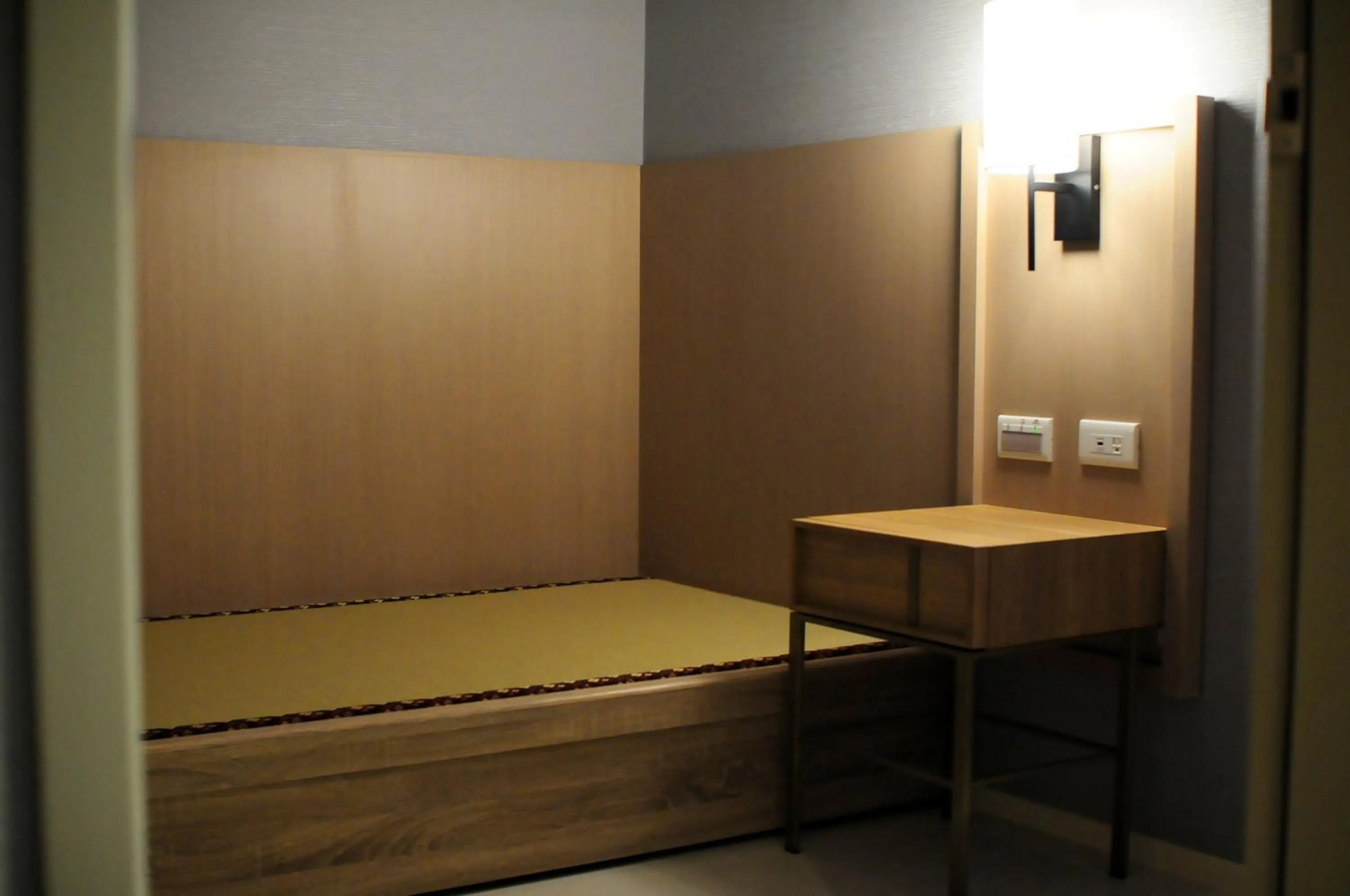 Bedroom, Bed in Jolley Hotel
