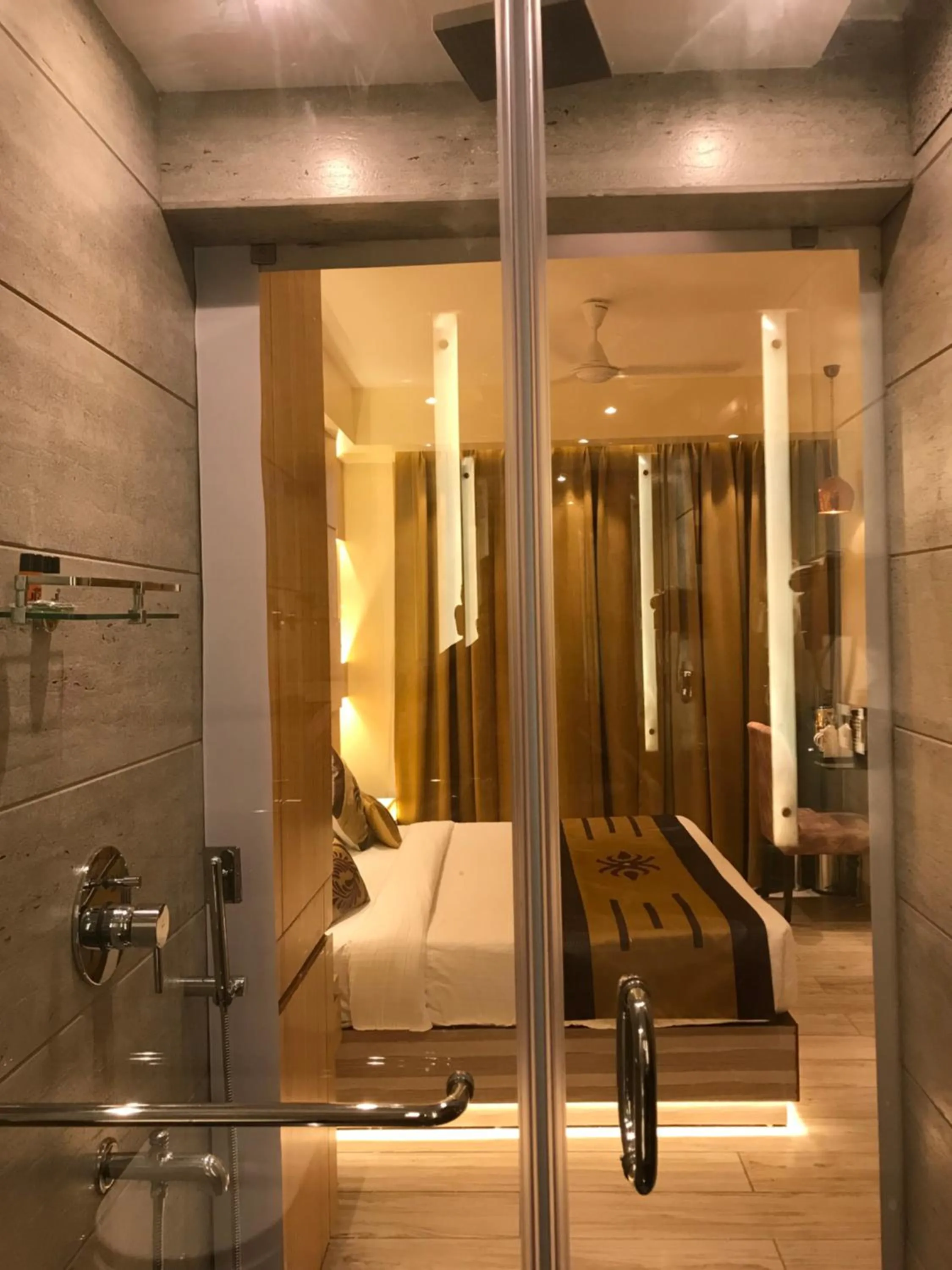 JRD Pride-Business Hotel