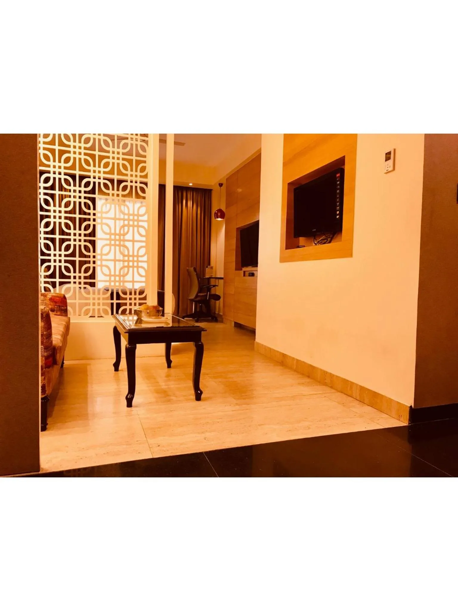 JRD Pride-Business Hotel