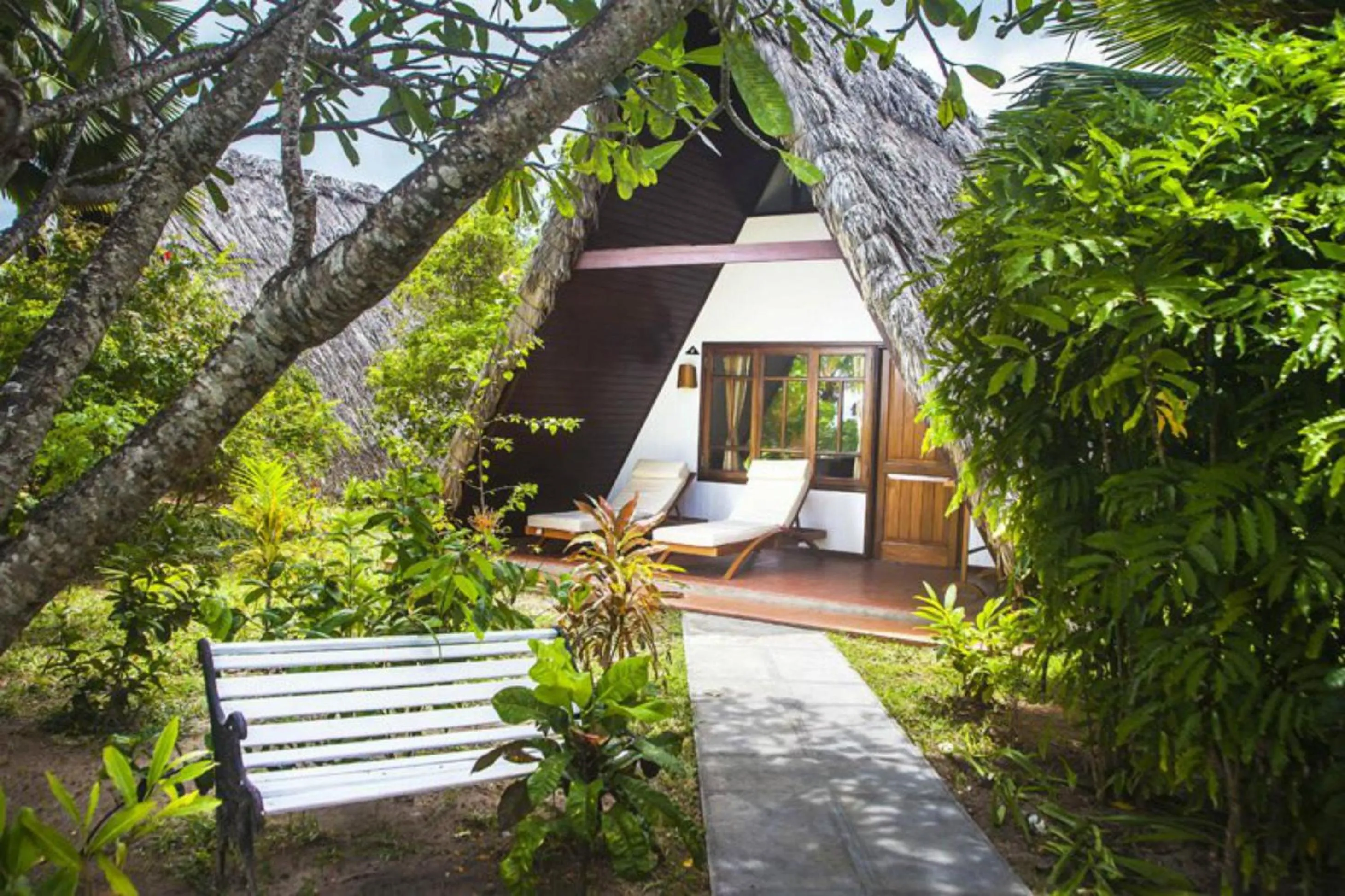 Garden view in La Digue Island Lodge