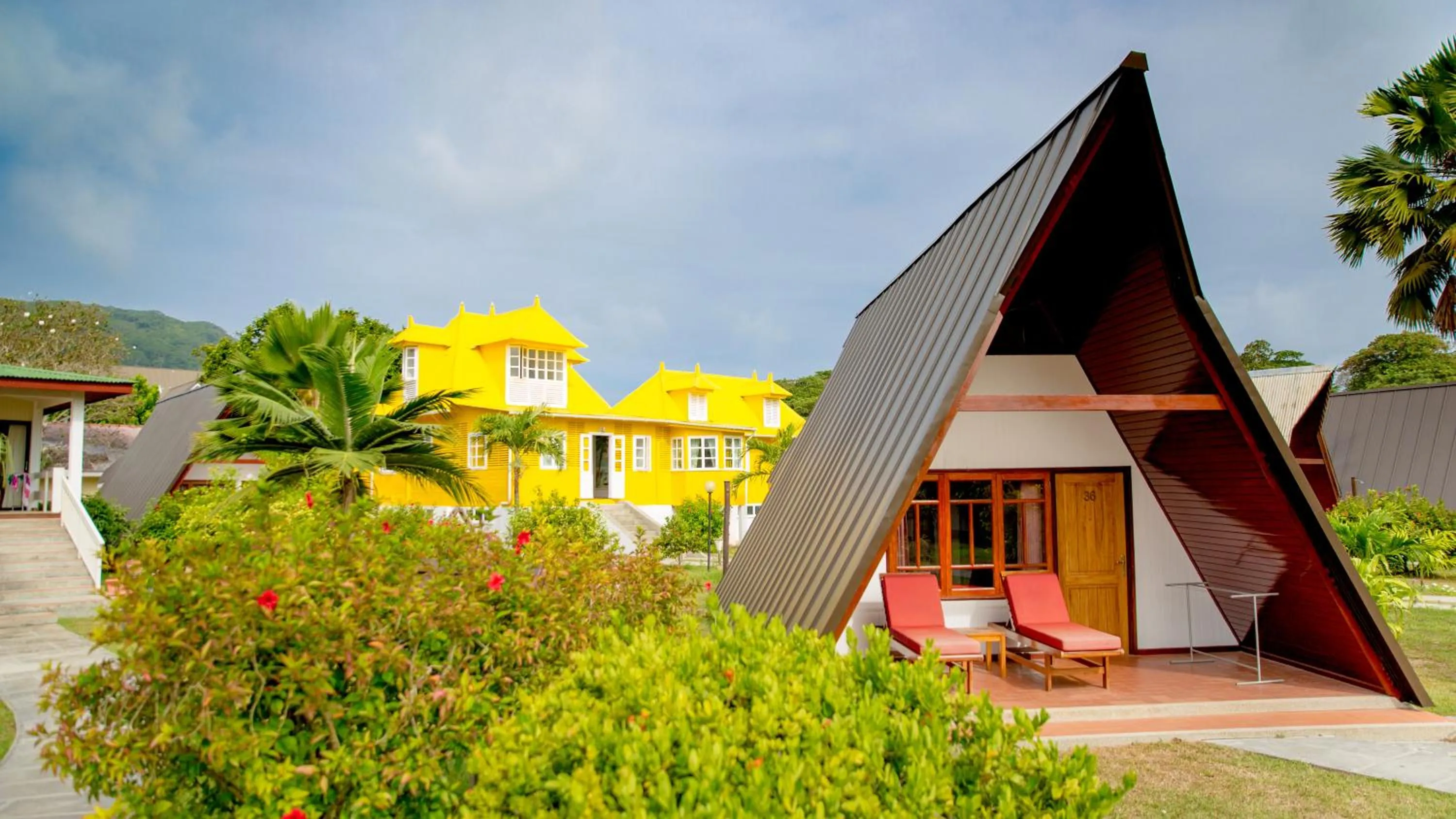 Property building in La Digue Island Lodge