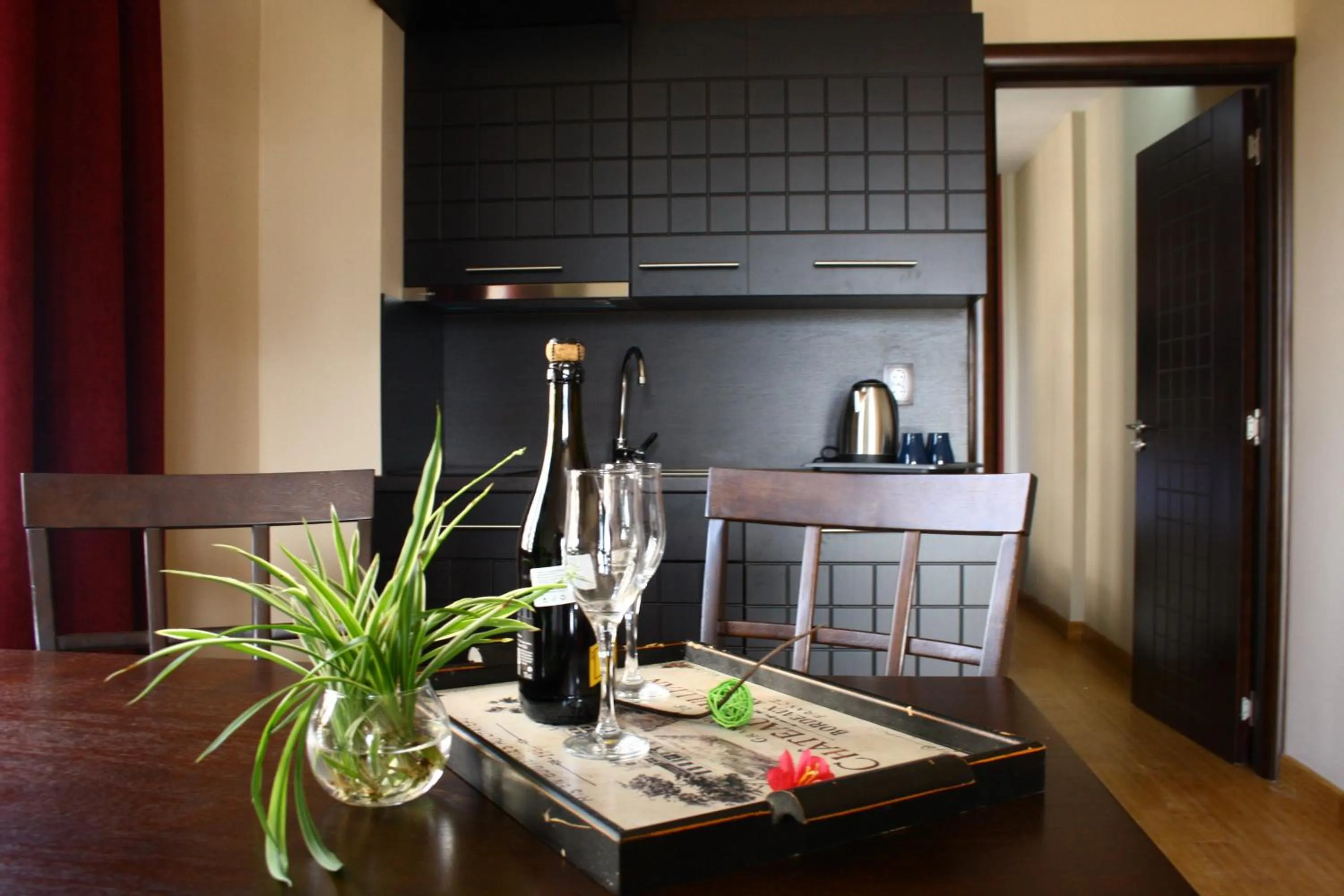 Kitchen or kitchenette in CityHome Aparthotel