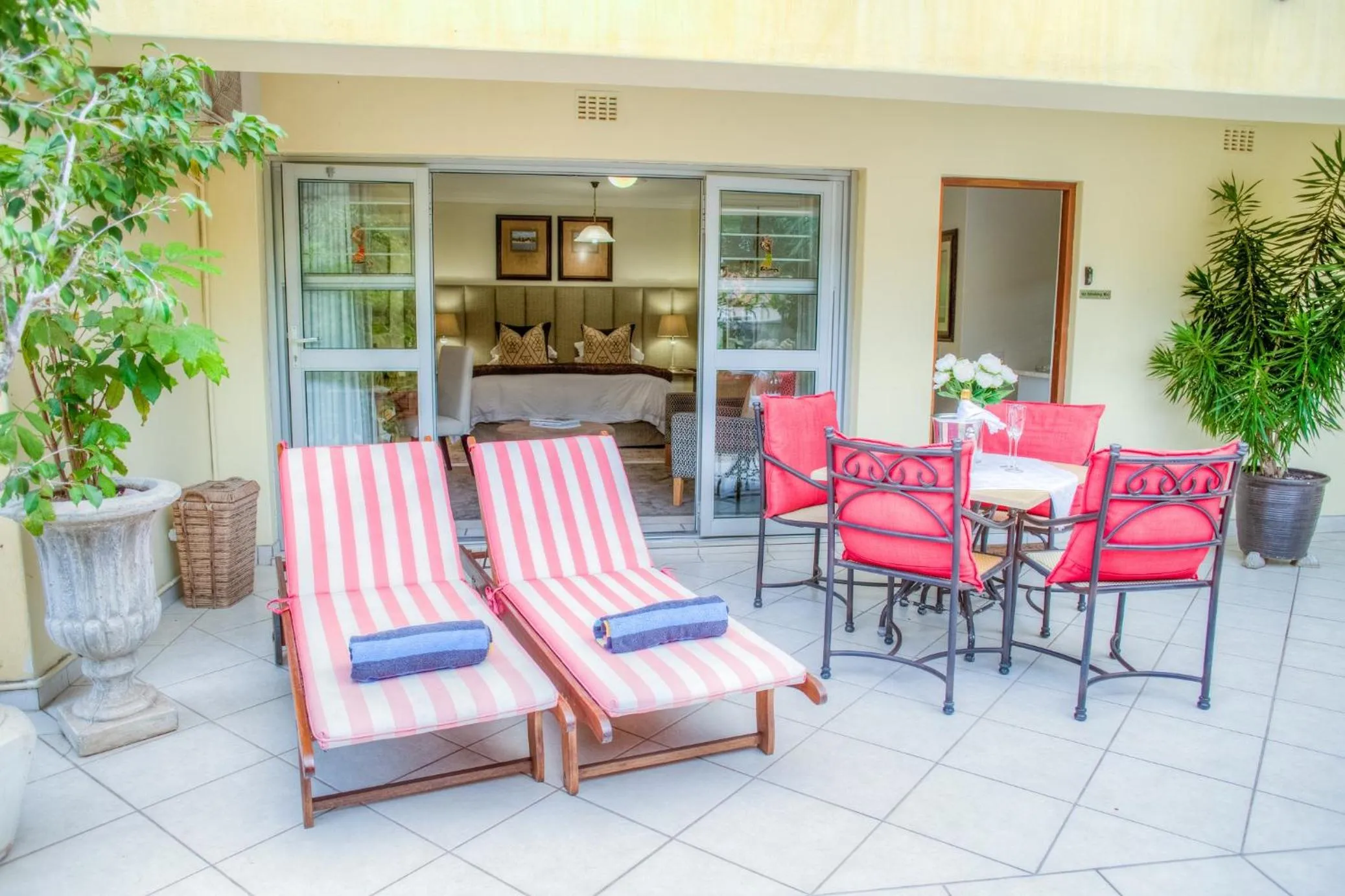 Patio in Anchor's Rest Guesthouse and Self Catering