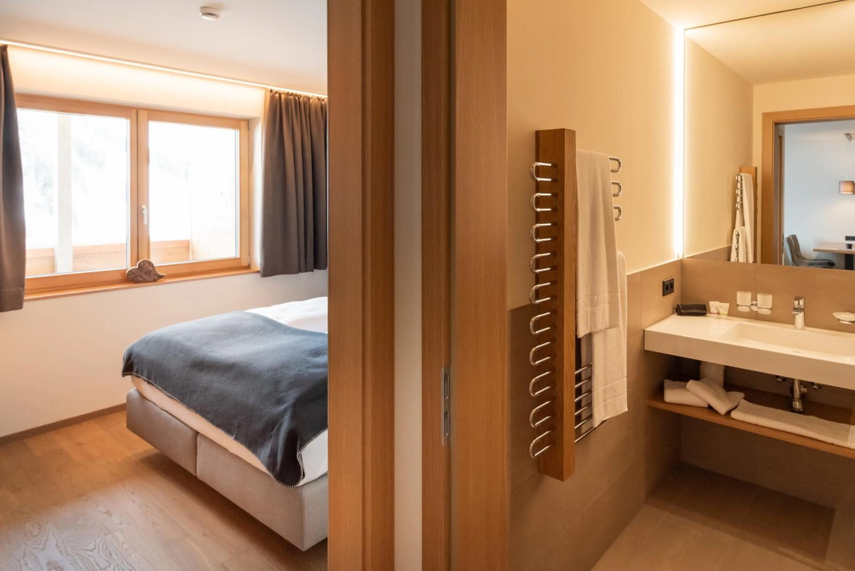 Photo of the whole room, Bed in Wolfegg