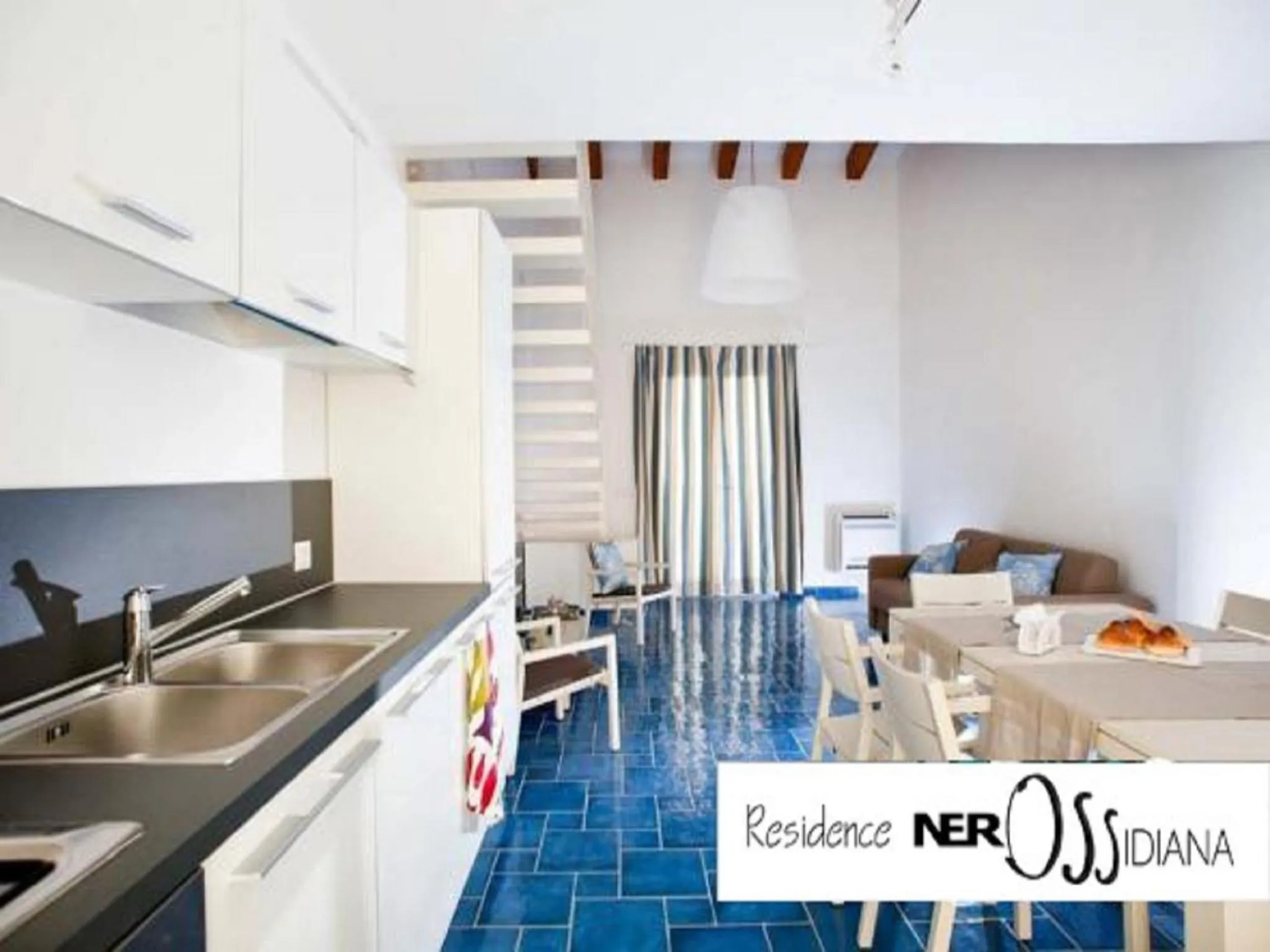 Kitchen or kitchenette in NerOssidiana