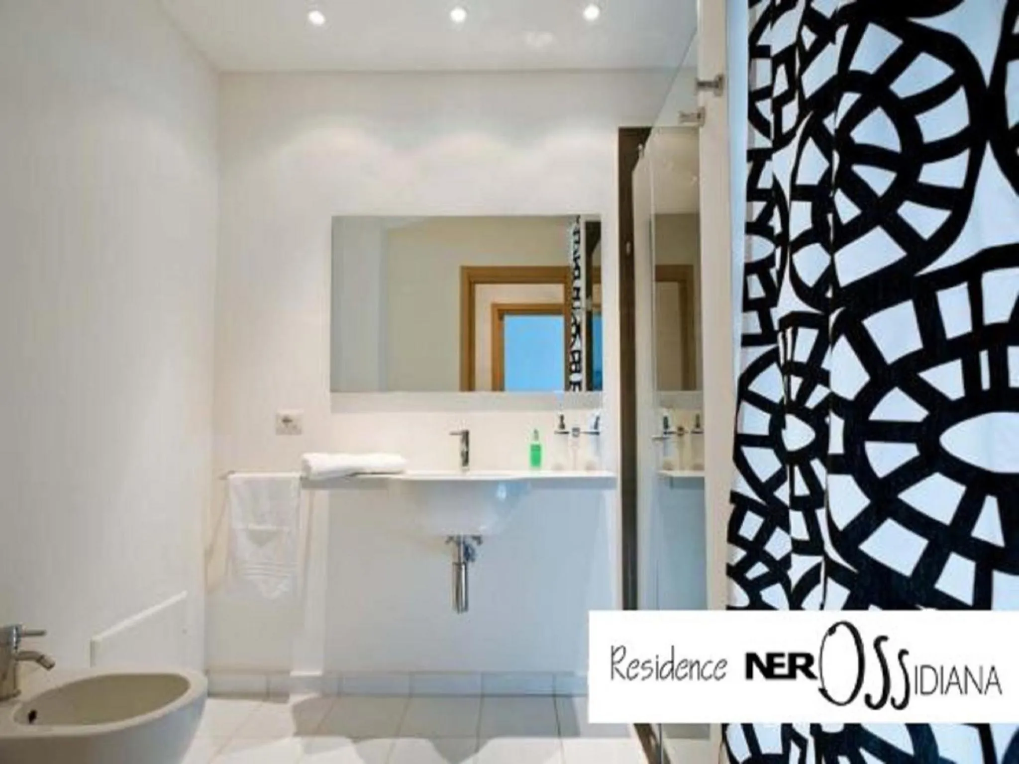 Bathroom in NerOssidiana