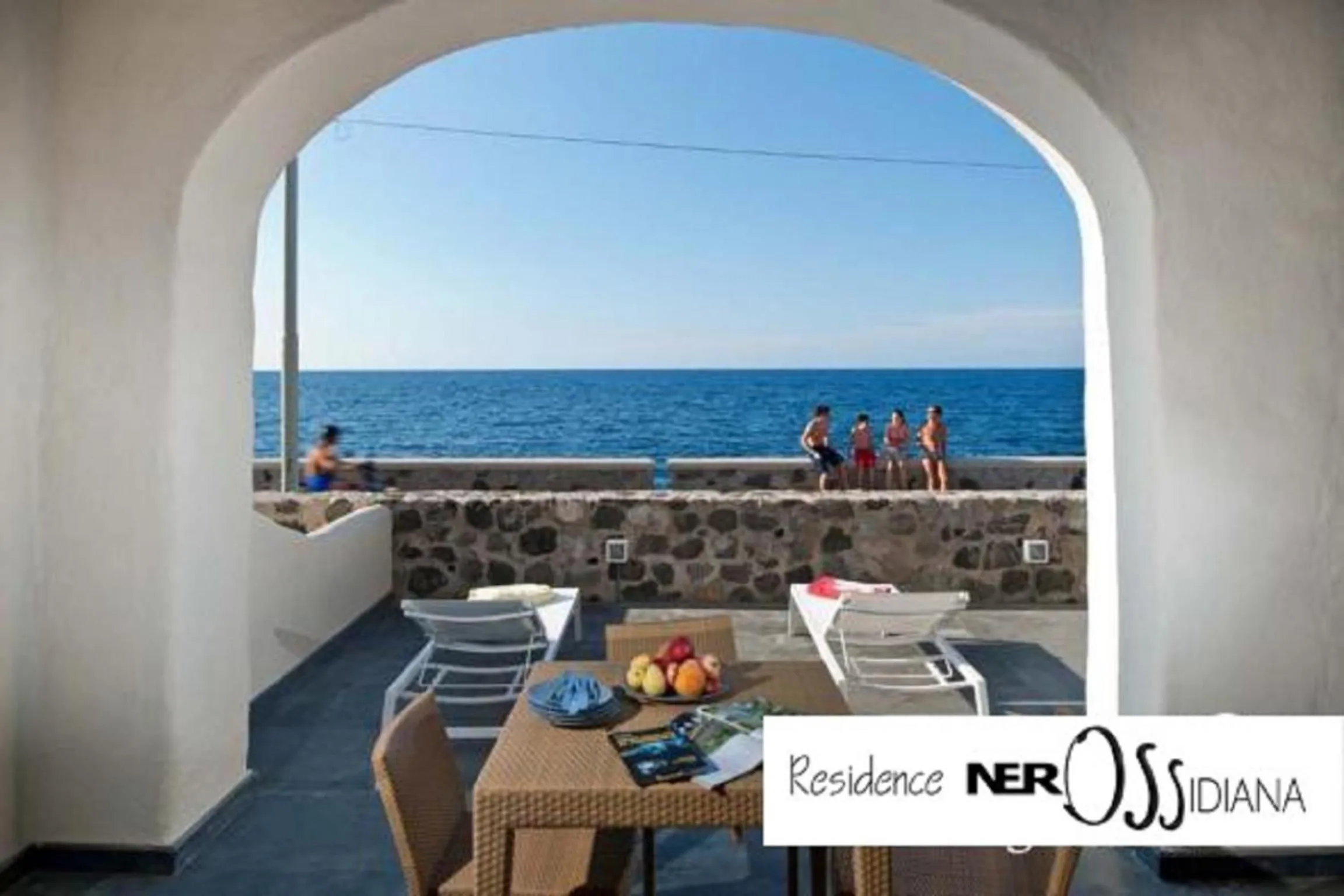 Patio in NerOssidiana