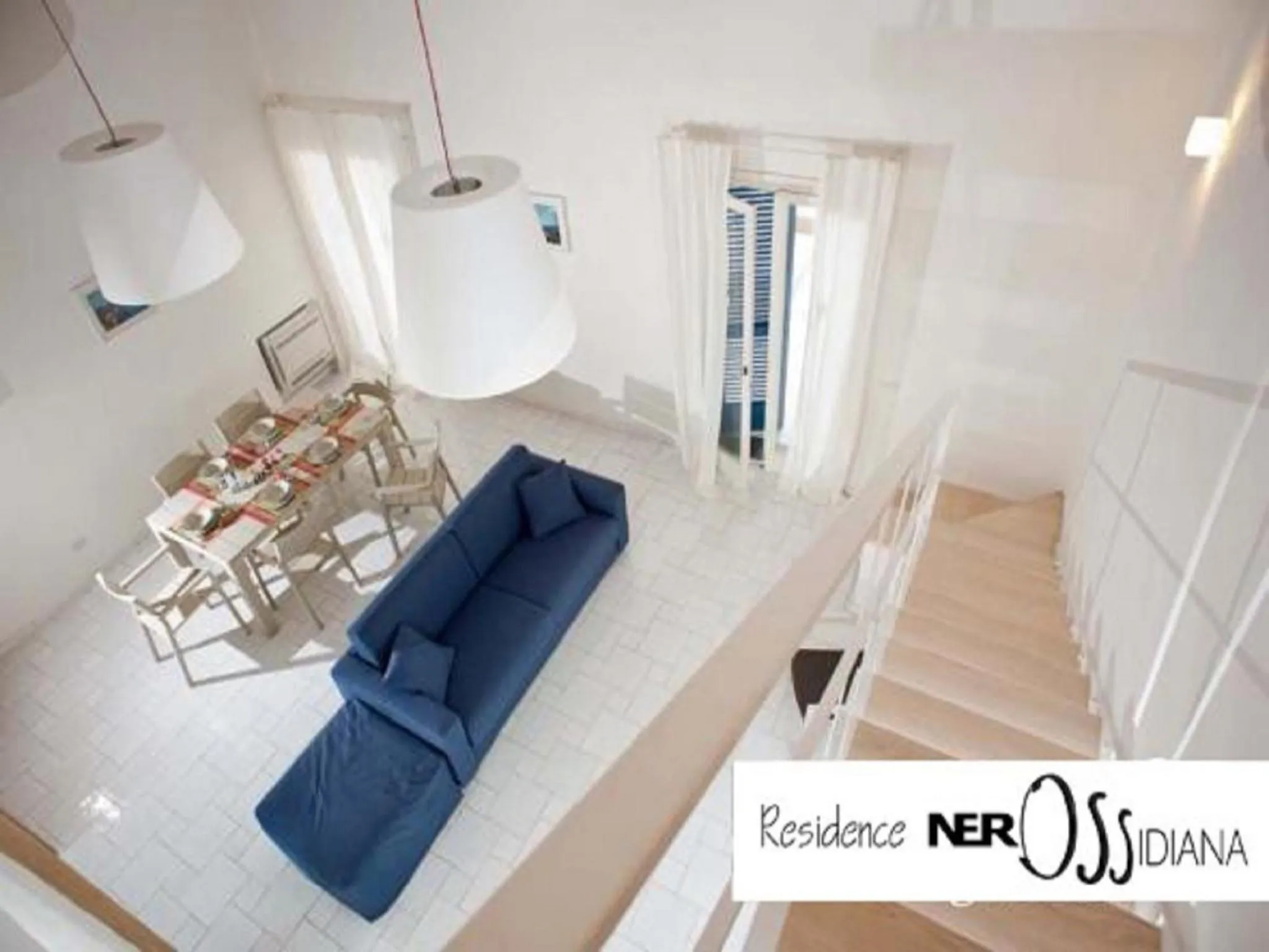 Living room in NerOssidiana