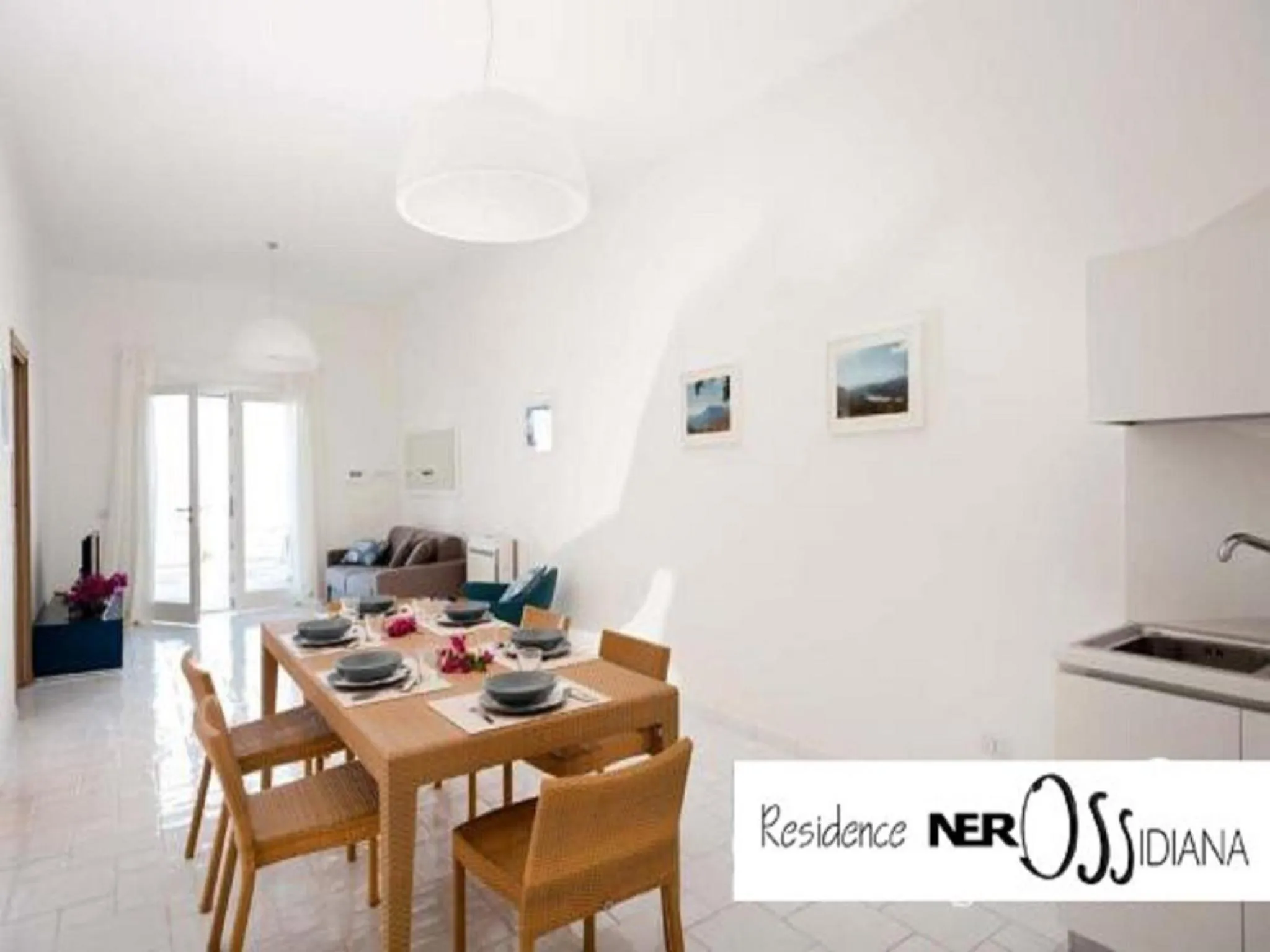 Living room in NerOssidiana