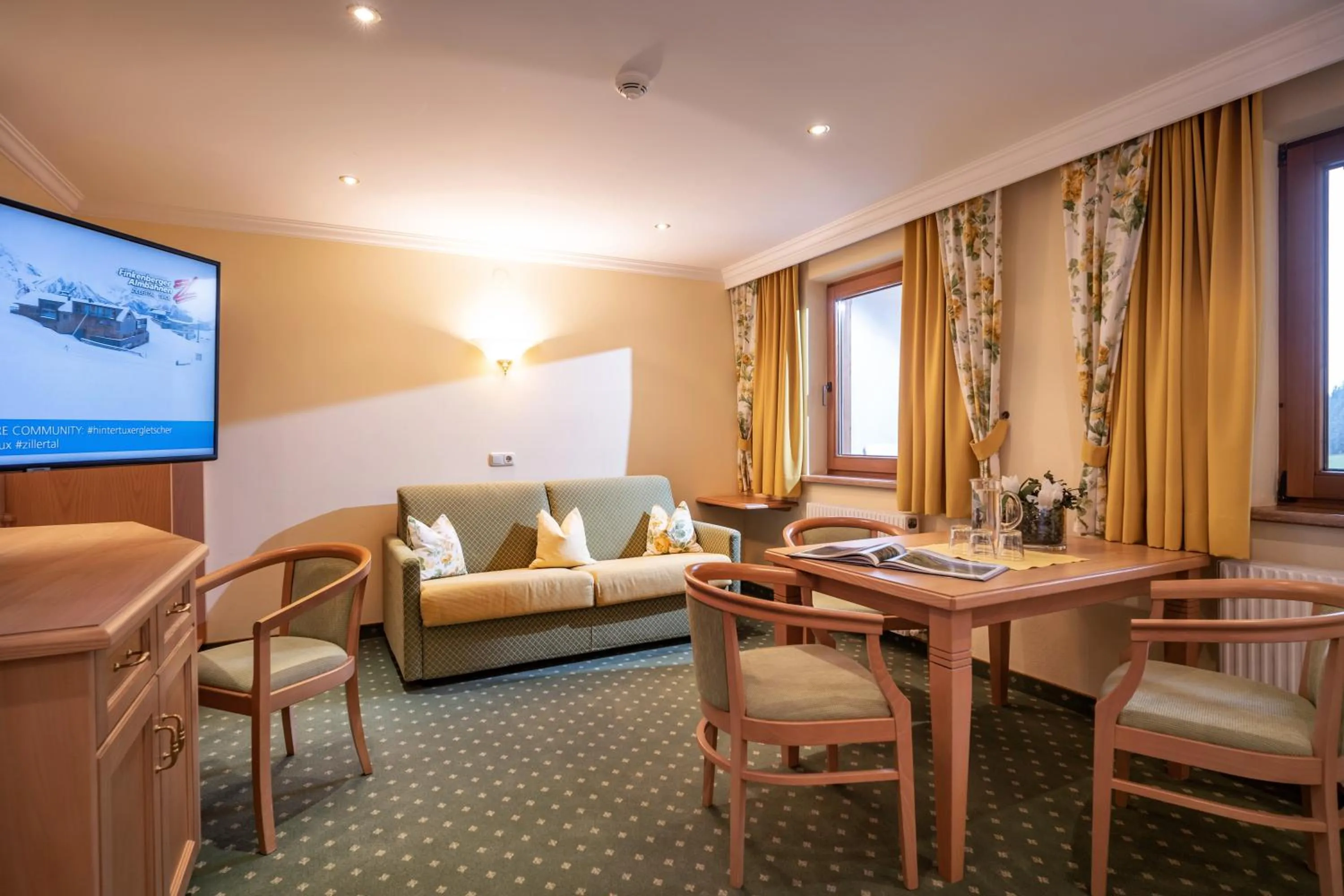 Seating area in Hotel Garni Erler