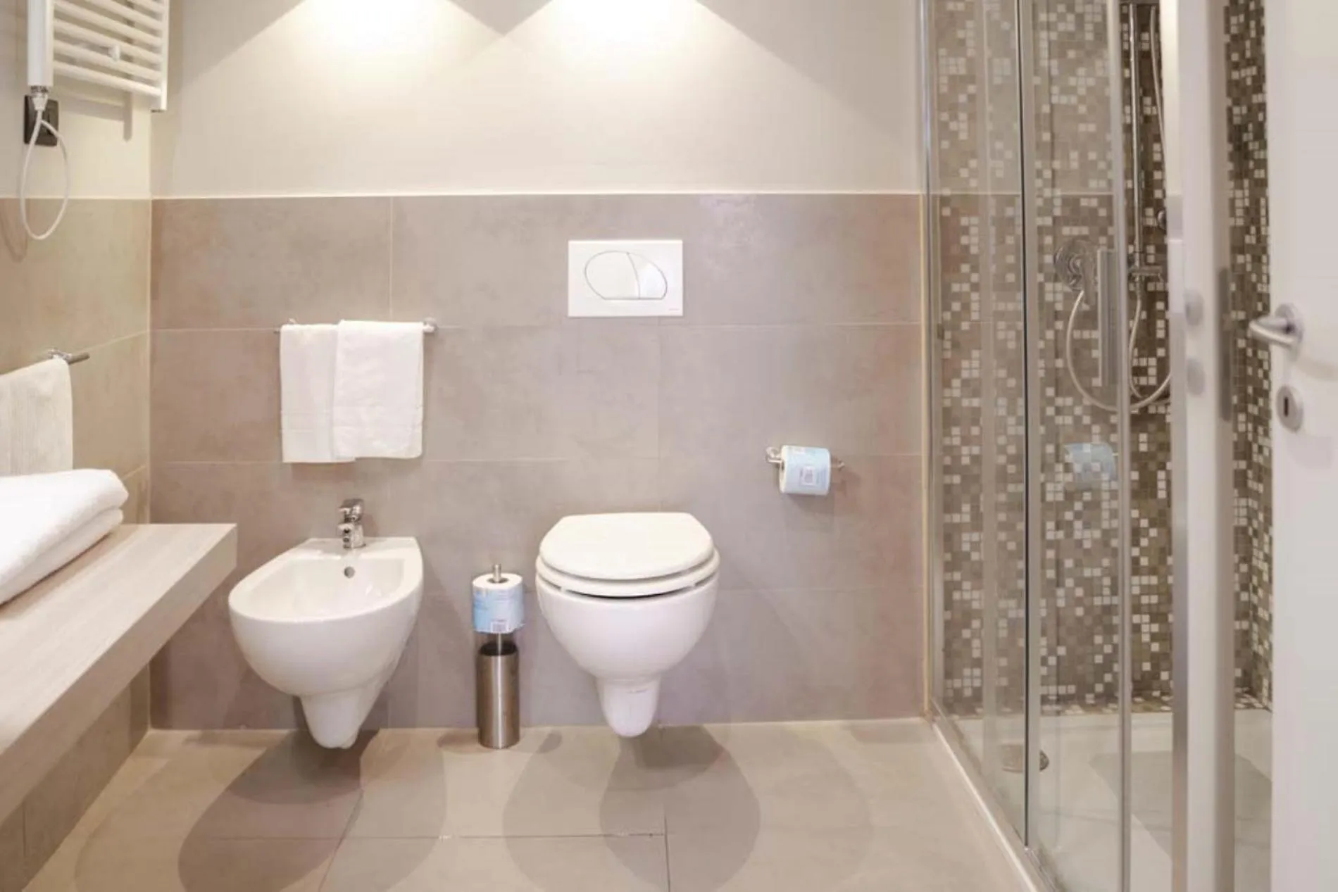 Shower in Hotel De Ville