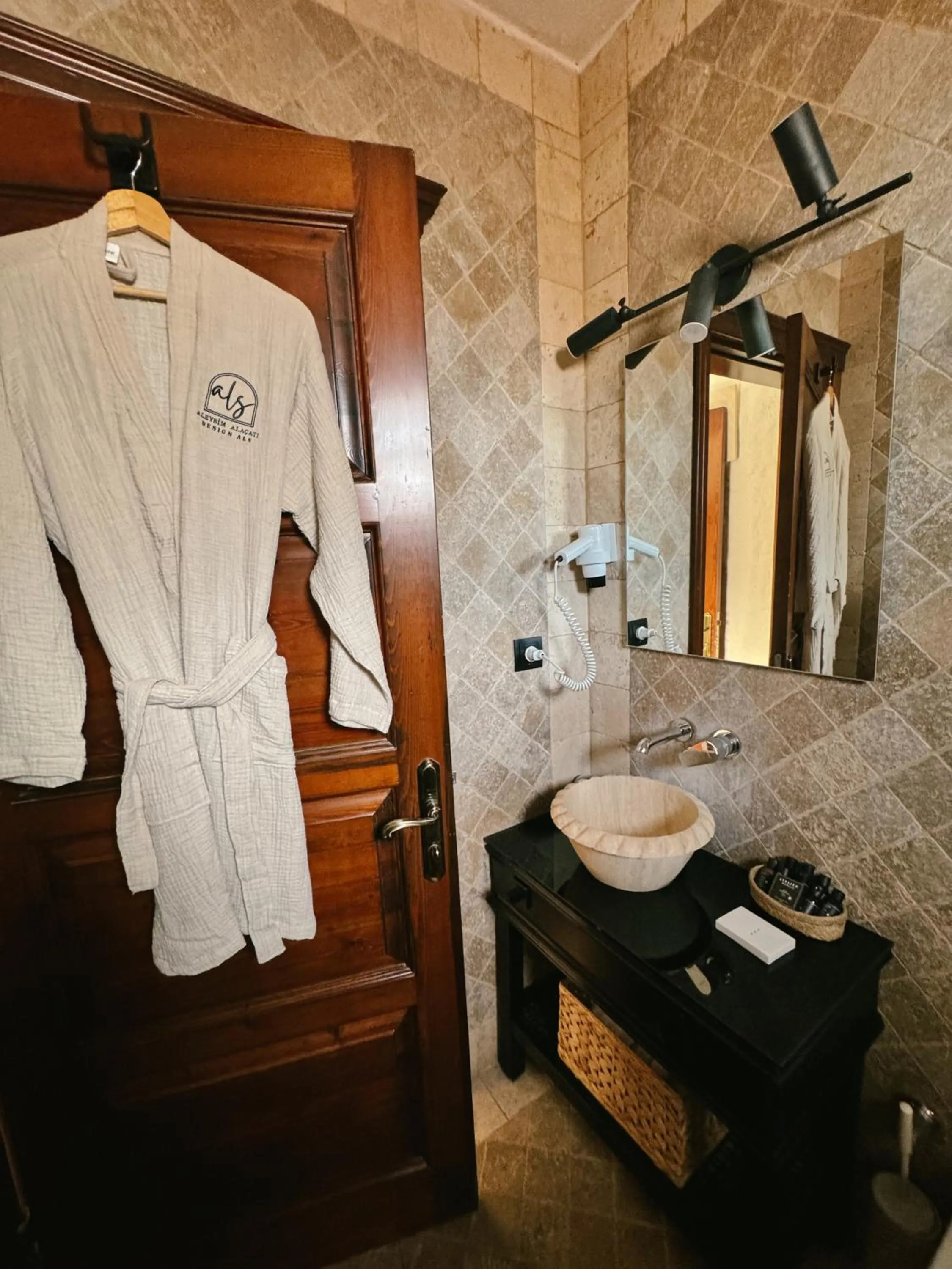 Toilet in Aleysim Alaçatı-Design Als