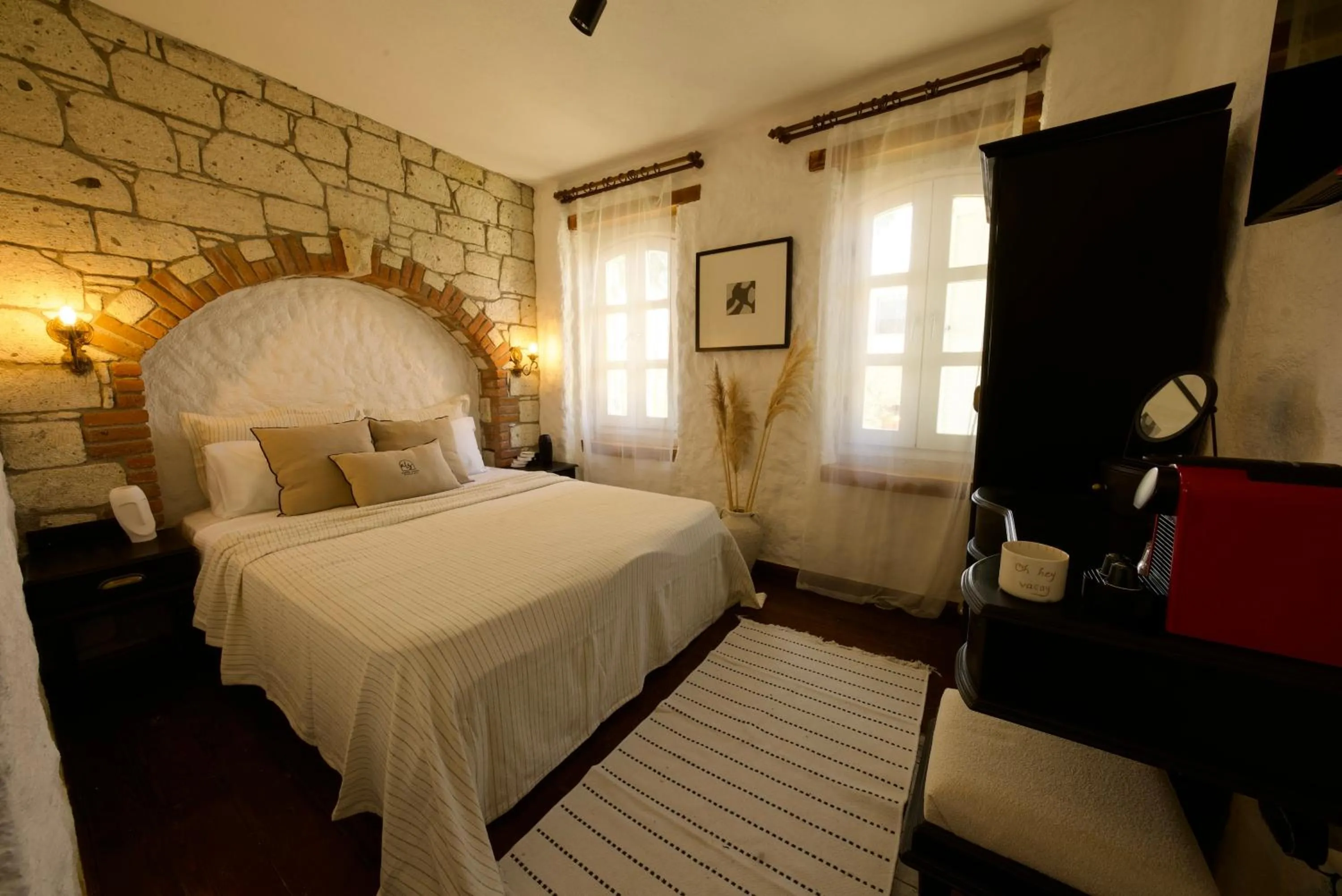 TV and multimedia, Bed in Aleysim Alaçatı-Design Als