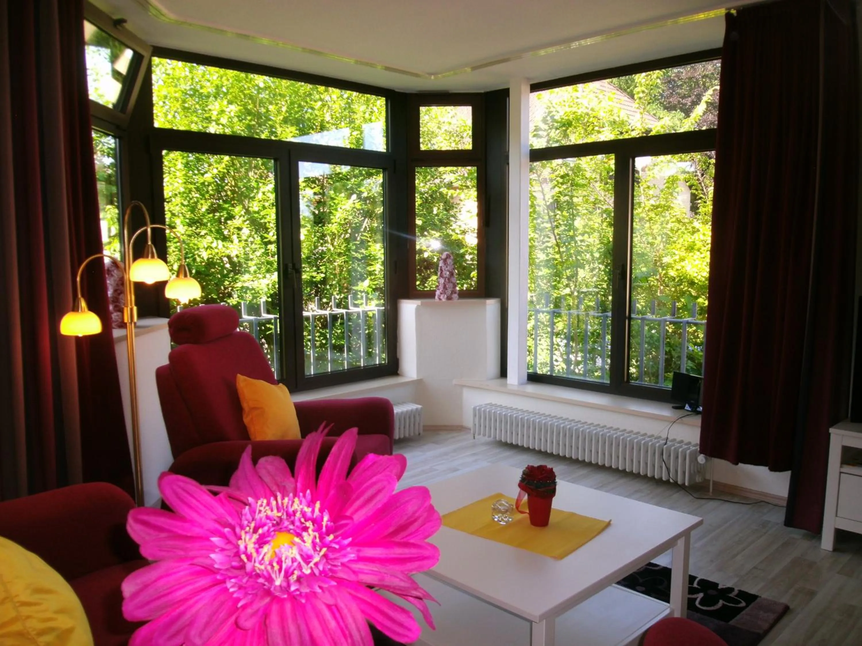Garden in Haus Roseneck mit gratis Zugang zur Jod-Sole-Therme