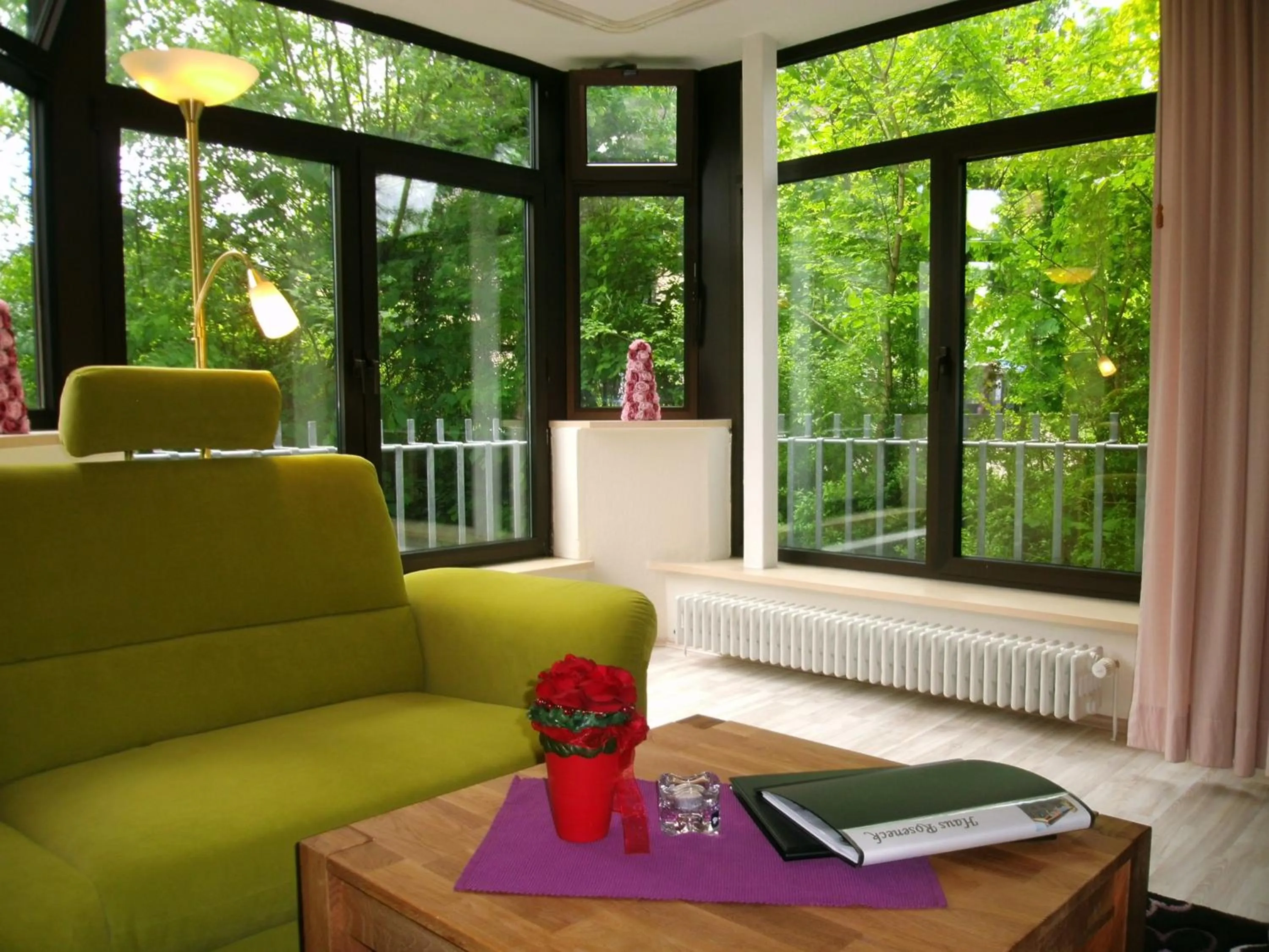 Garden in Haus Roseneck mit gratis Zugang zur Jod-Sole-Therme