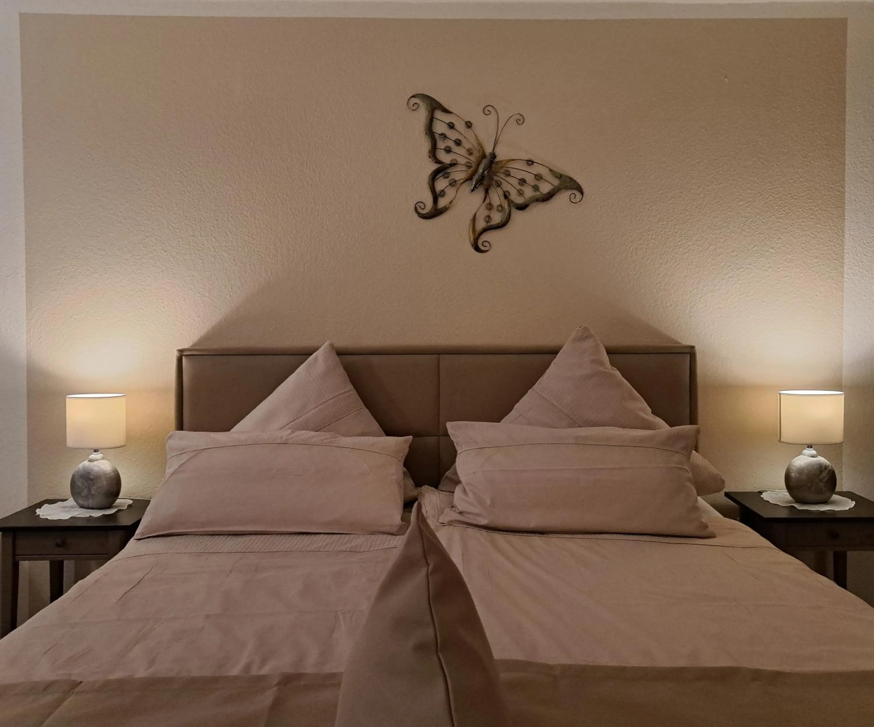 Bed in Haus Roseneck mit gratis Zugang zur Jod-Sole-Therme