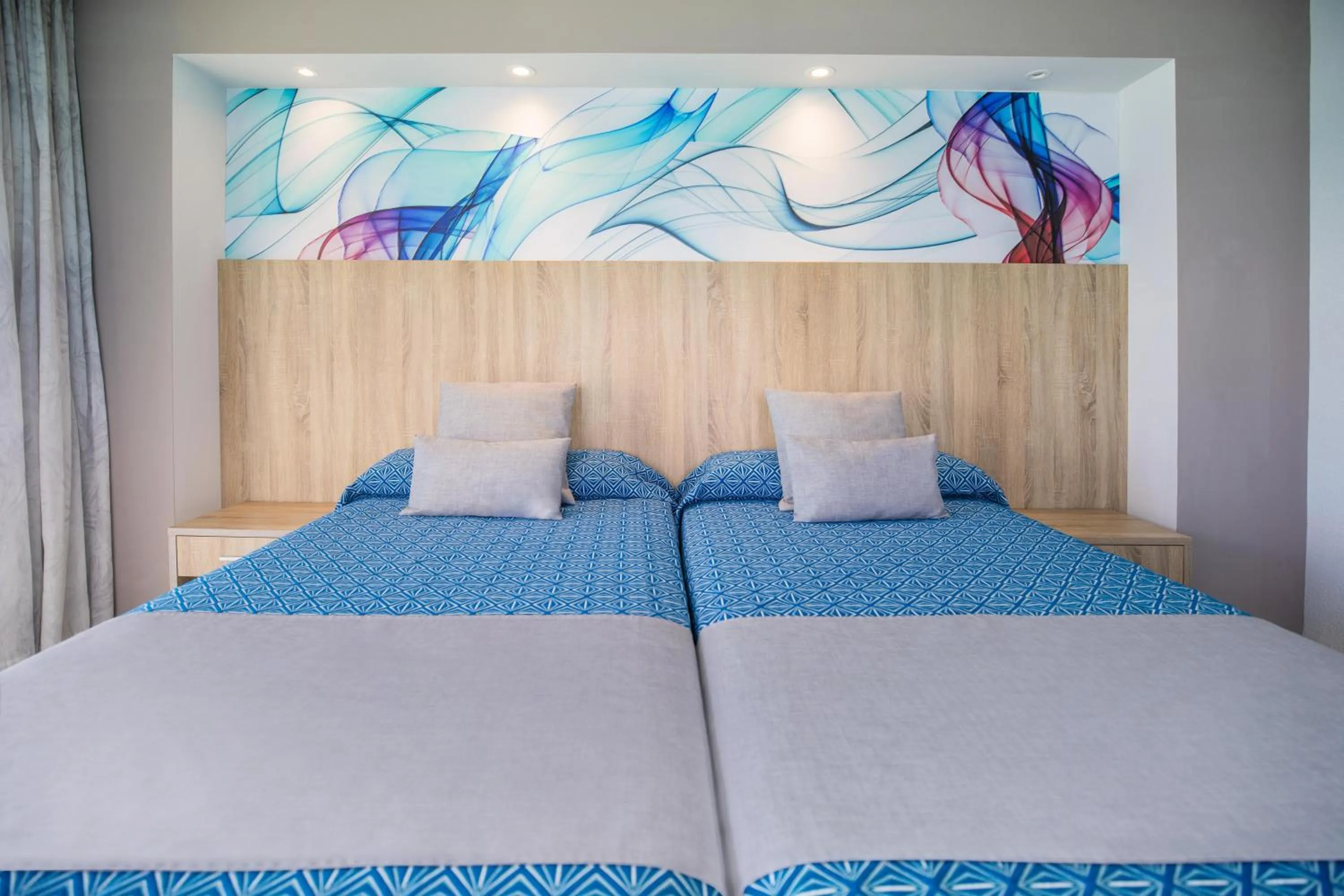 Photo of the whole room, Bed in Hotel Servigroup Koral Beach 4 Sup