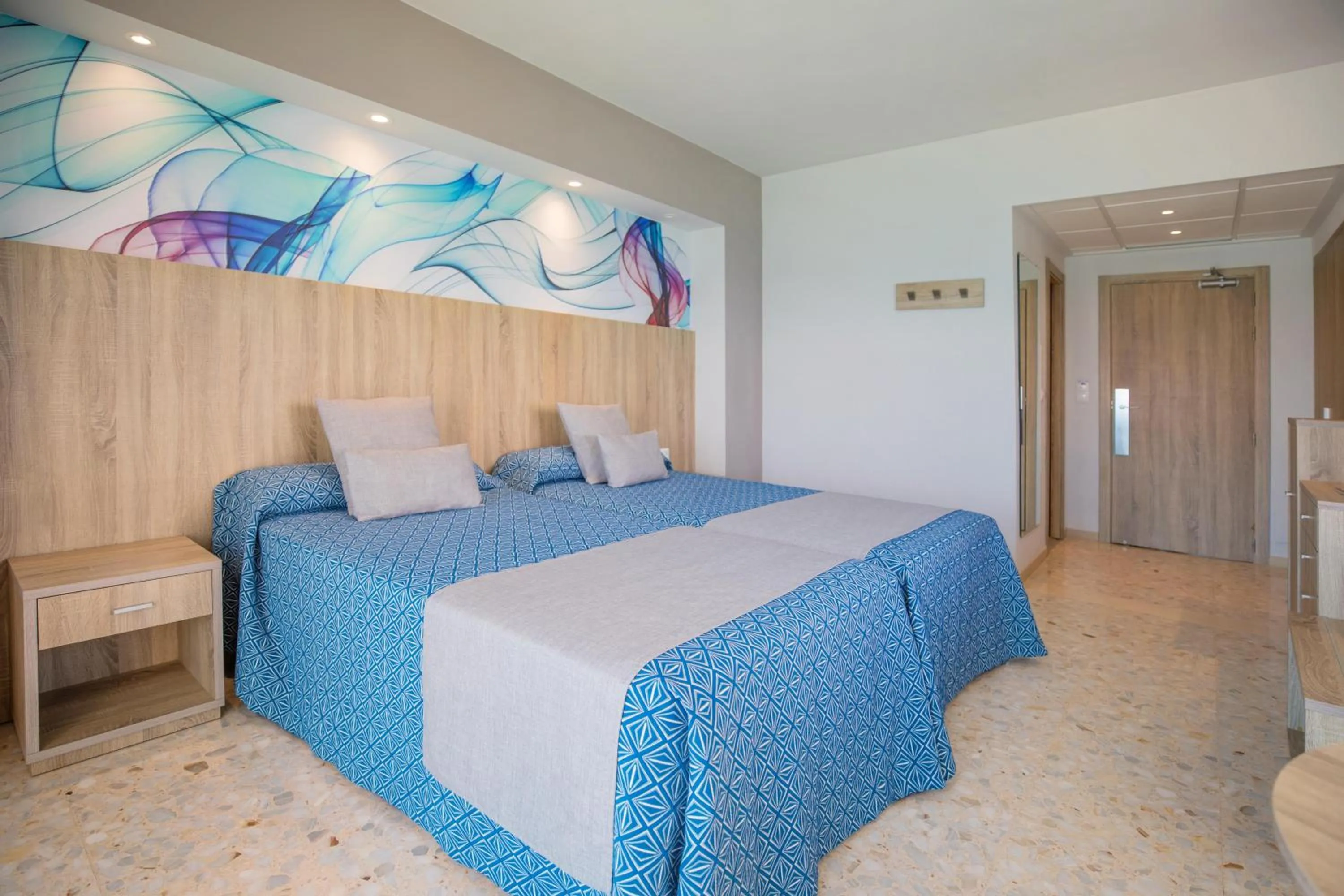 Photo of the whole room, Bed in Hotel Servigroup Koral Beach 4 Sup