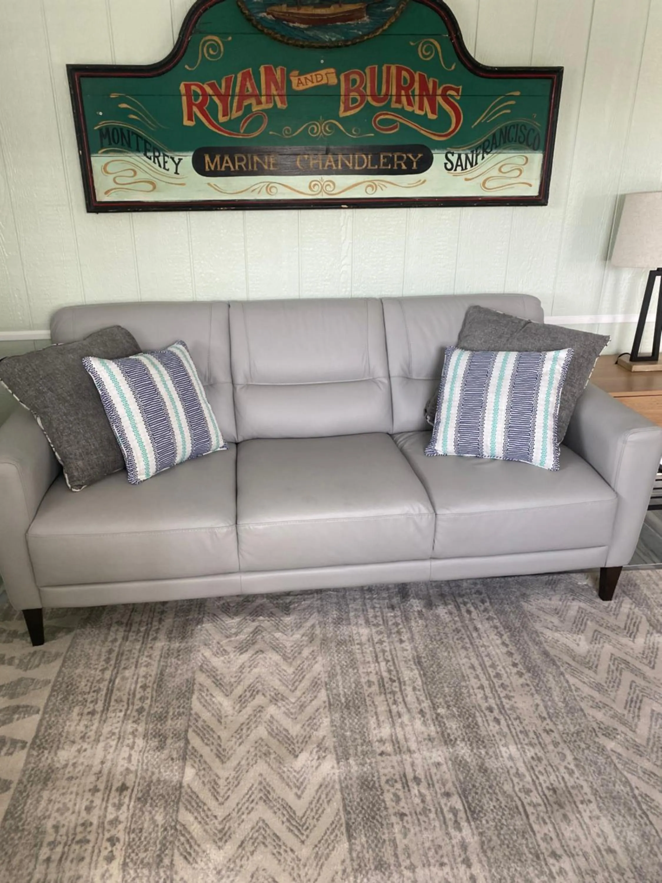 Living room in Pirates Pointe Resort