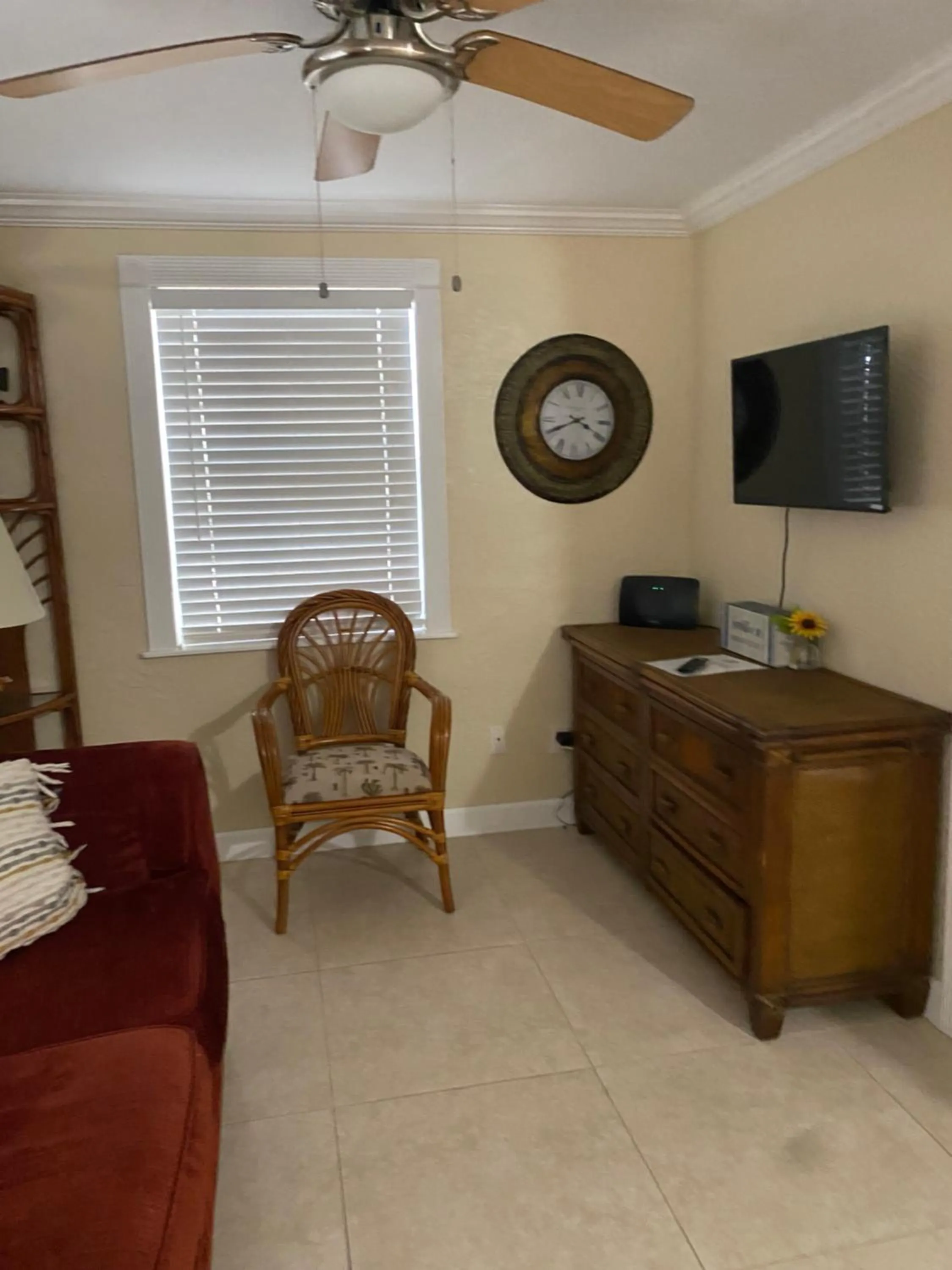 Living room in Pirates Pointe Resort