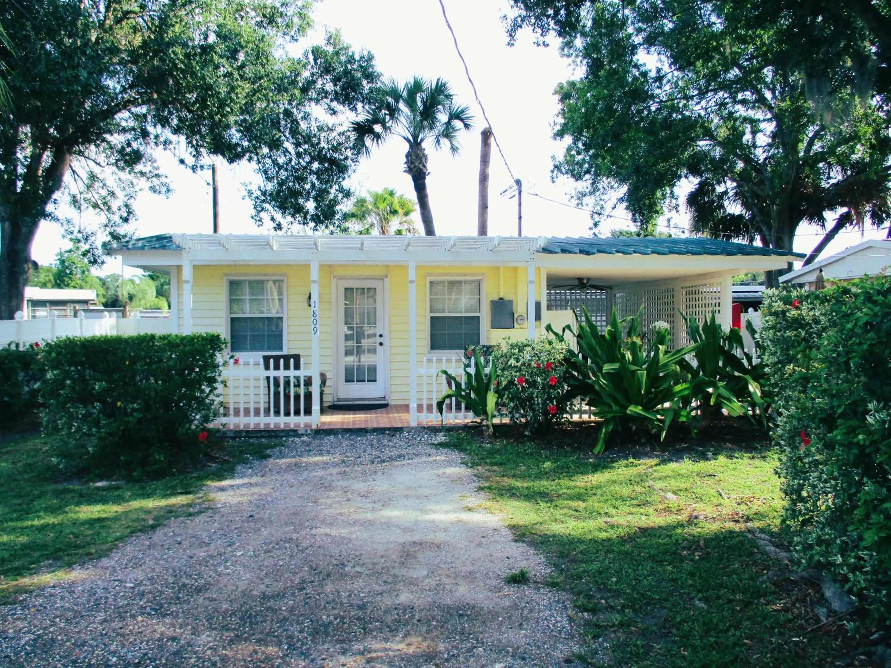 Property building in Pirates Pointe Resort