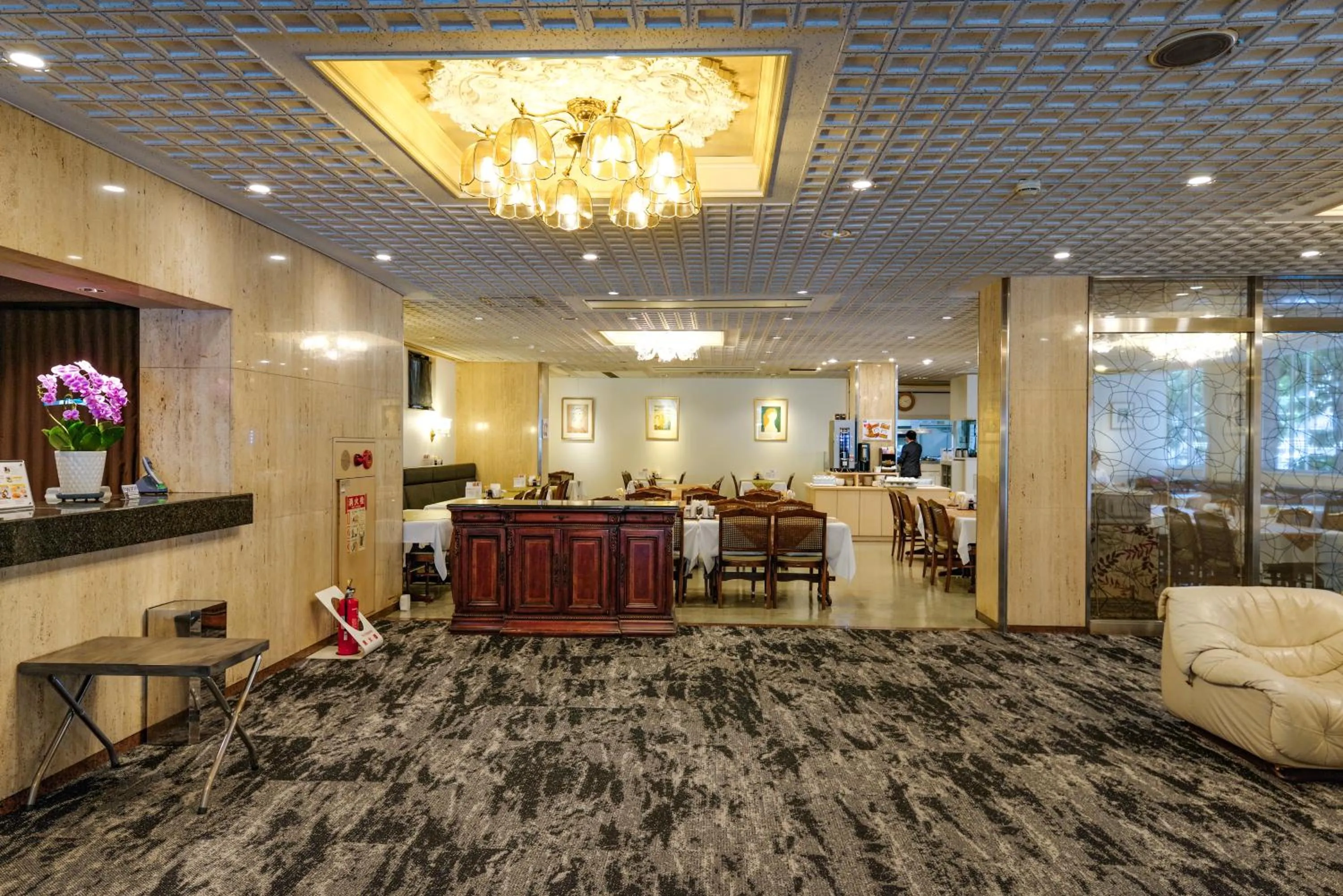 Lobby or reception in Reisenkaku Hotel Ekimae