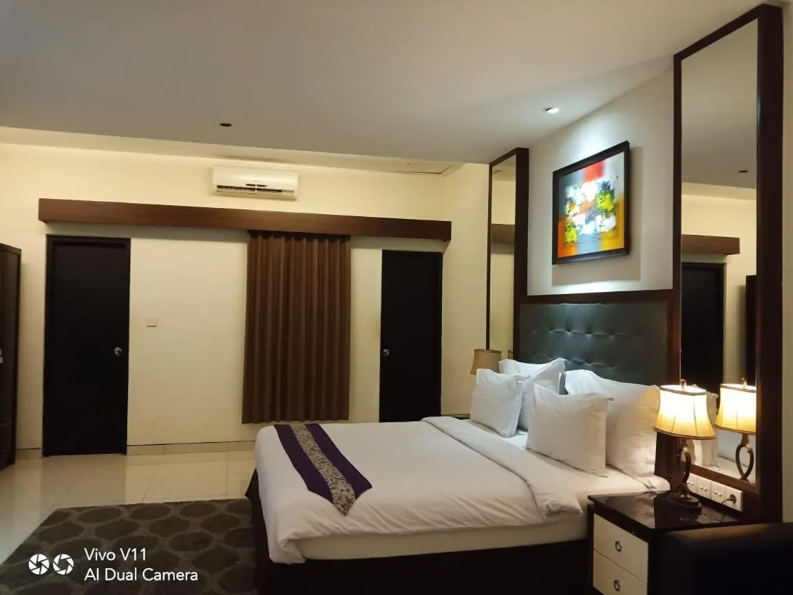 Bed in Hotel City View