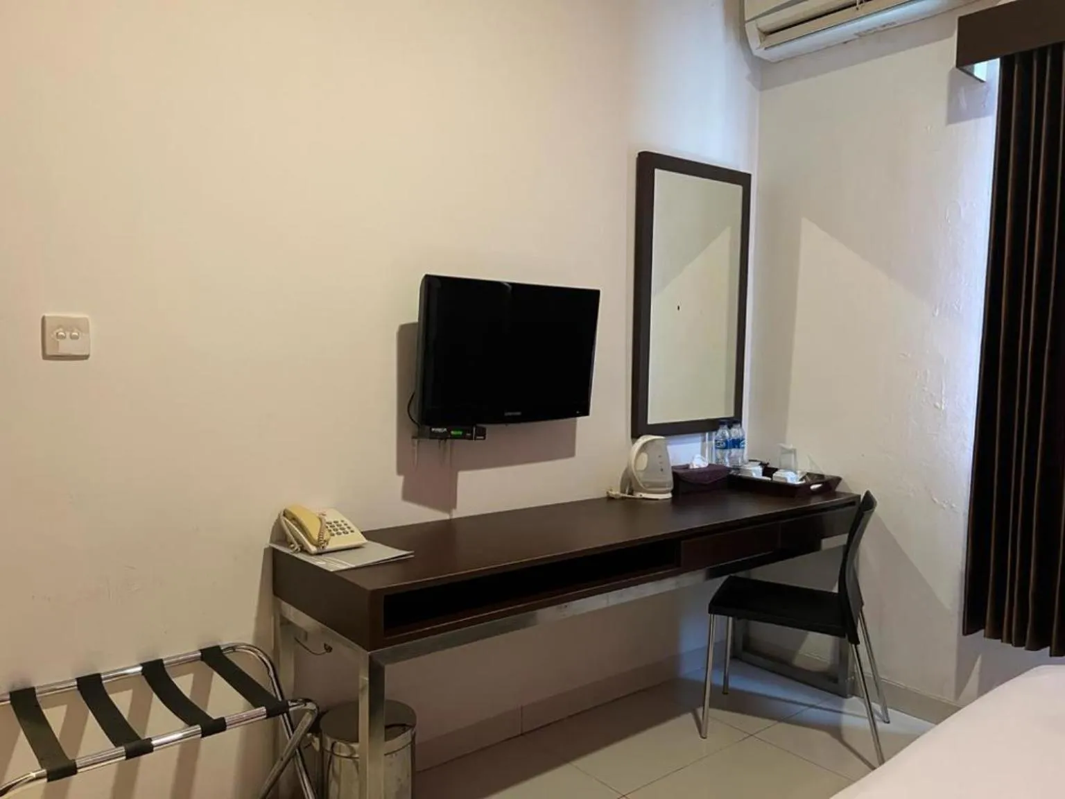 Bed in Hotel City View