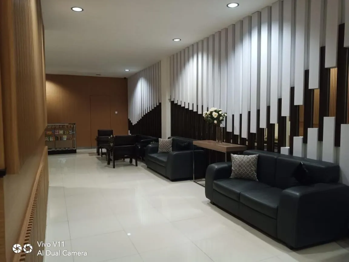 Property building, Lobby/Reception in Hotel City View