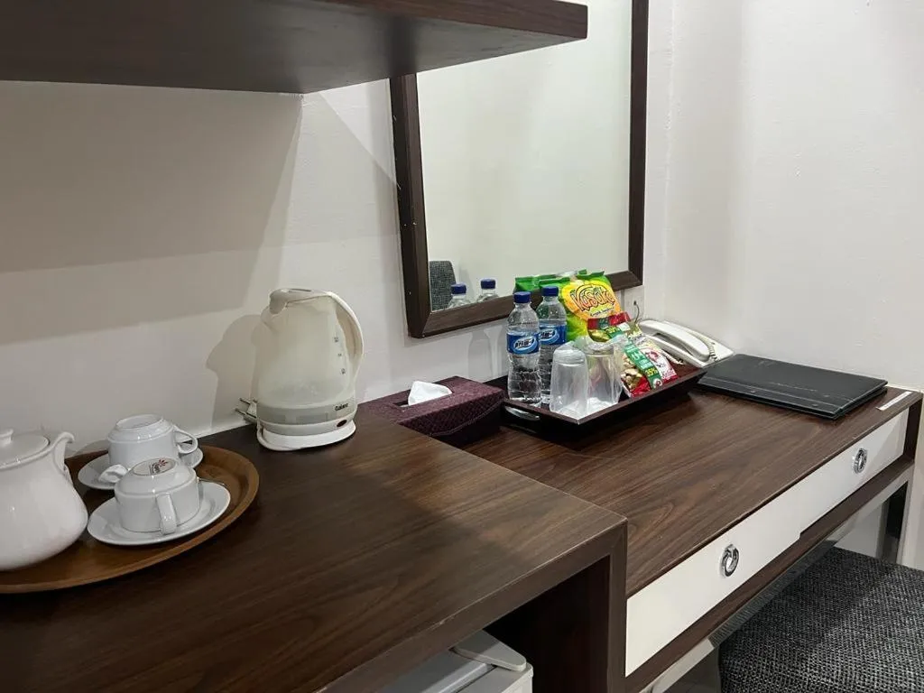 Coffee/Tea Facilities in Hotel City View