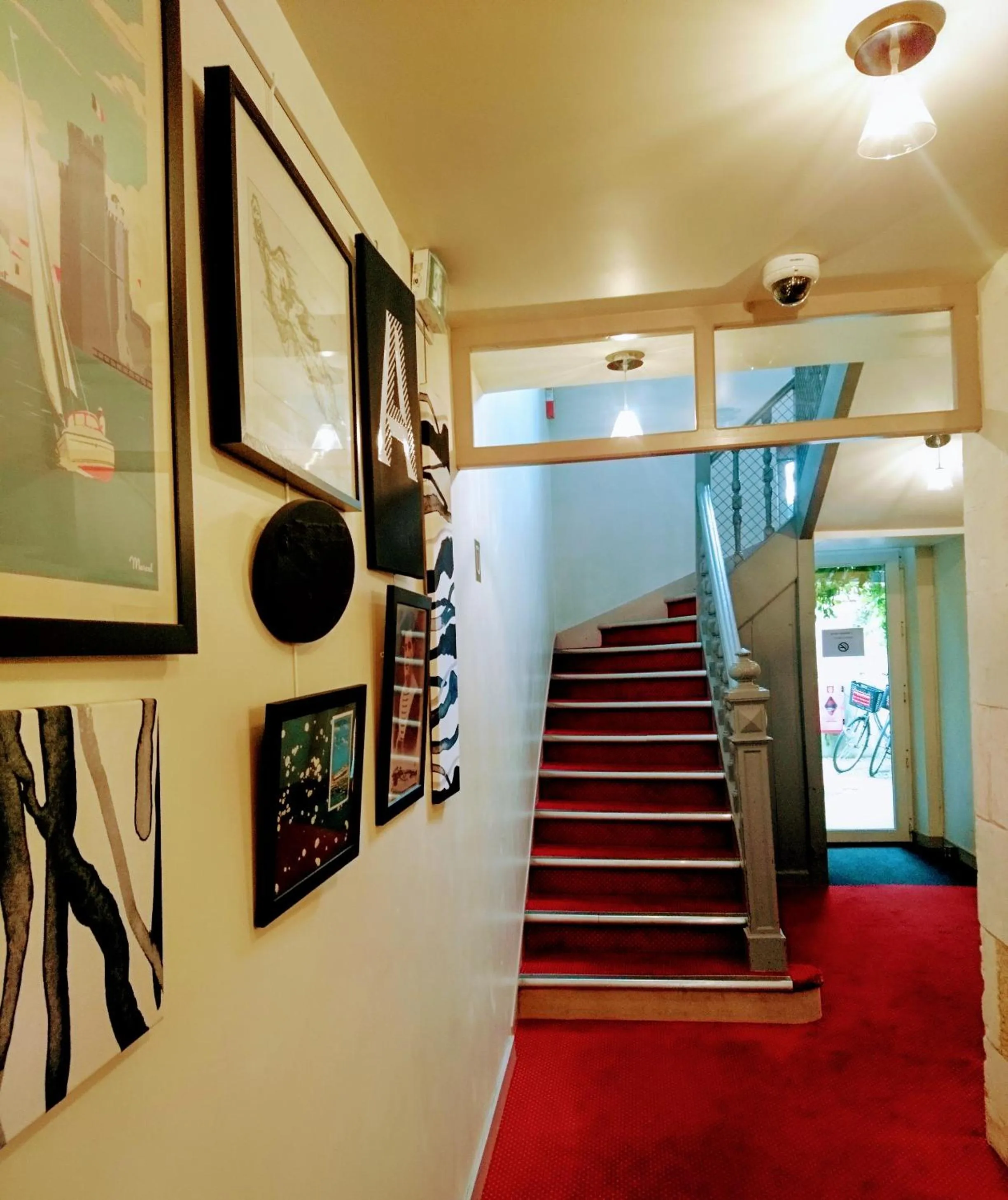 Area and facilities in Accostage Hôtel Plage de la Concurrence