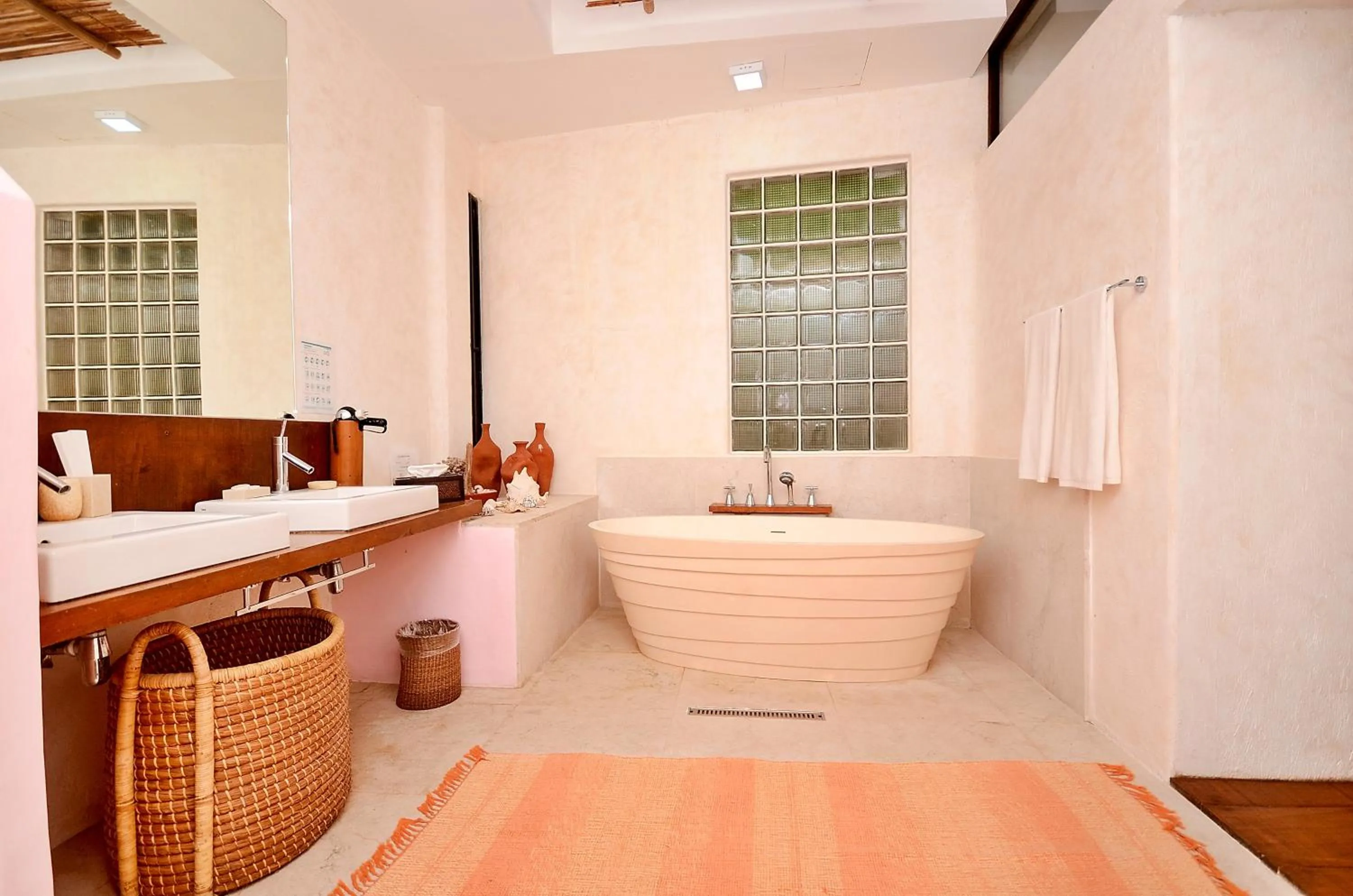 Bath in Signature Boracay Punta Rosa