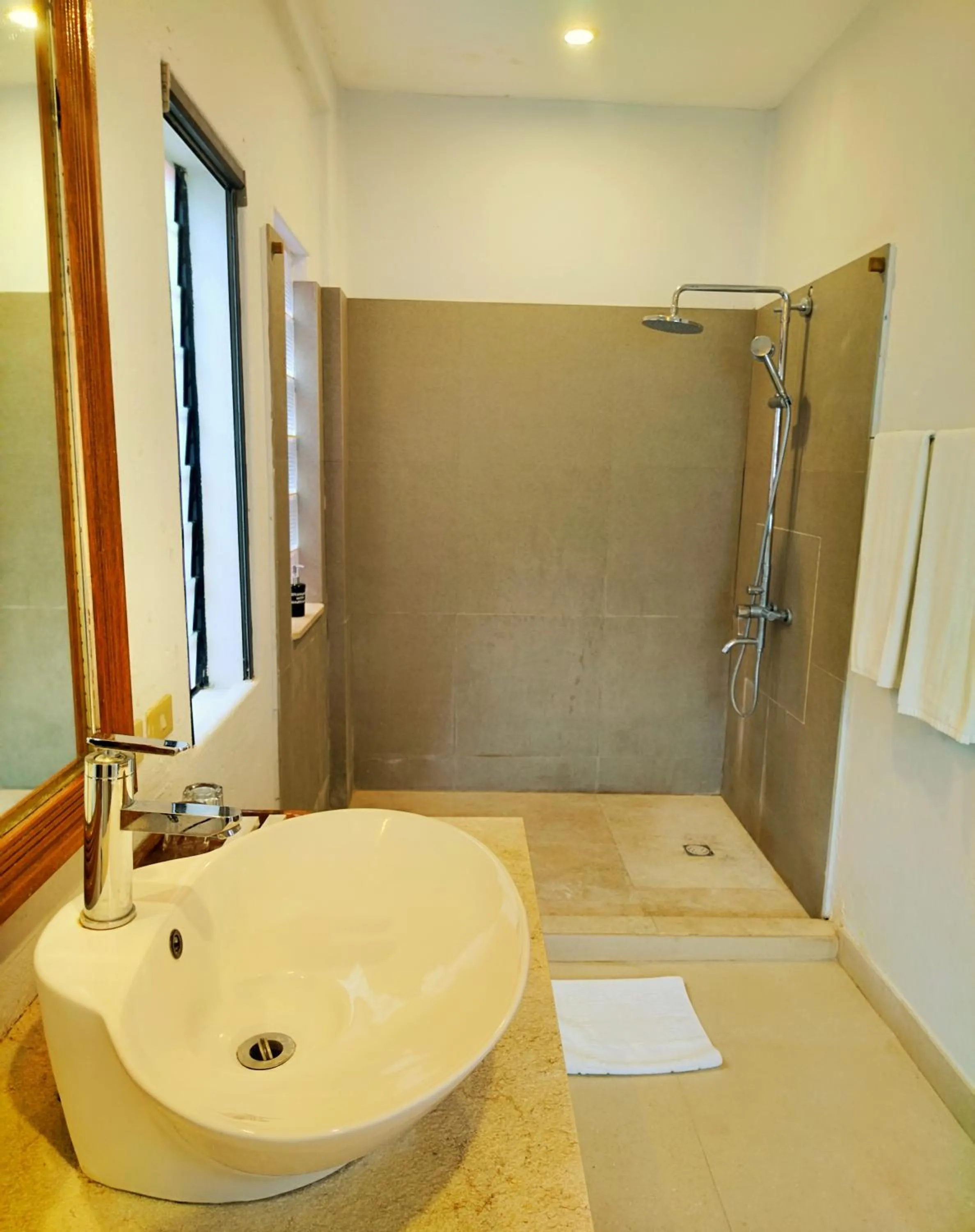 Signature Boracay Punta Rosa