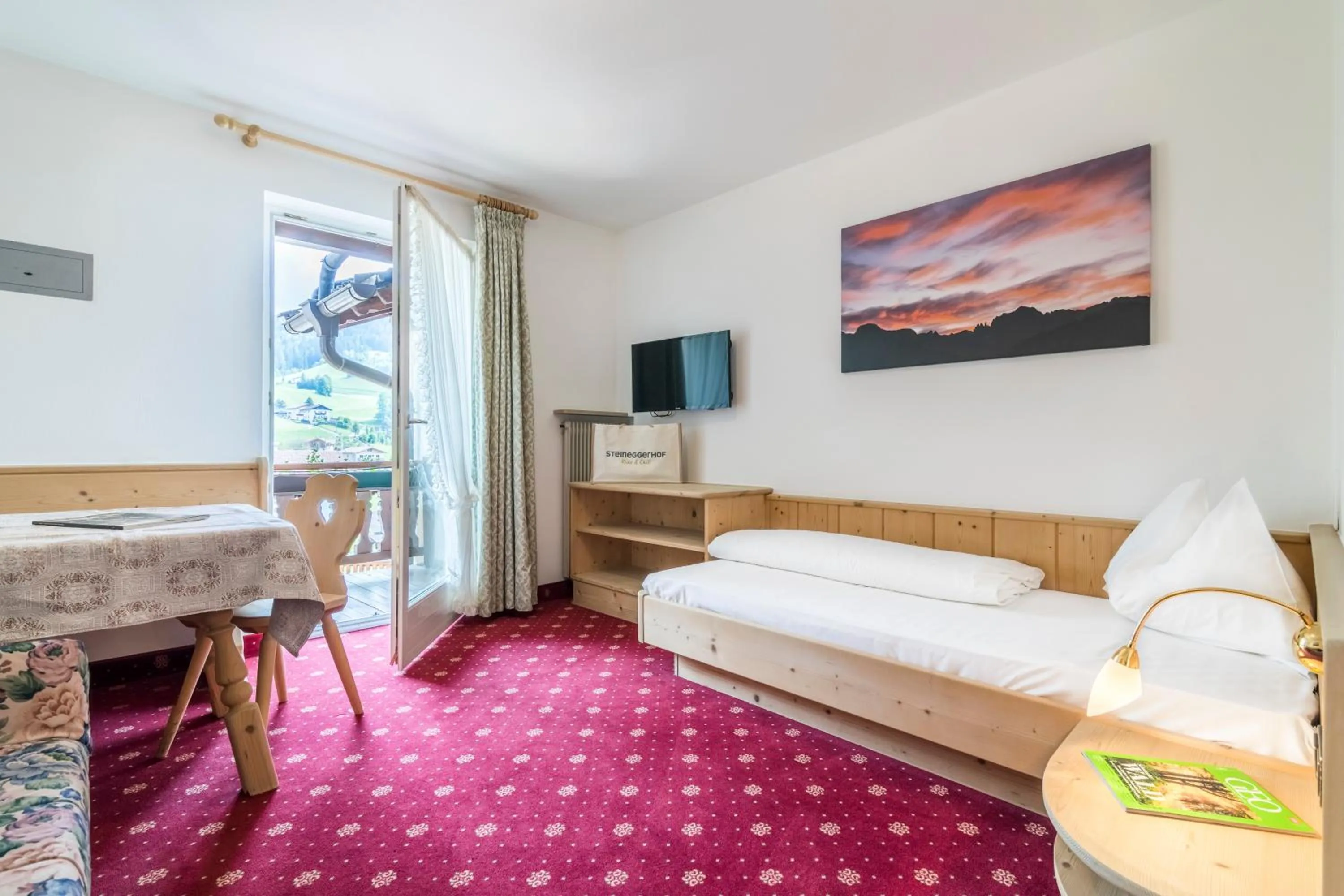 Balcony/Terrace, Bed in Bio & BikeHotel Steineggerhof