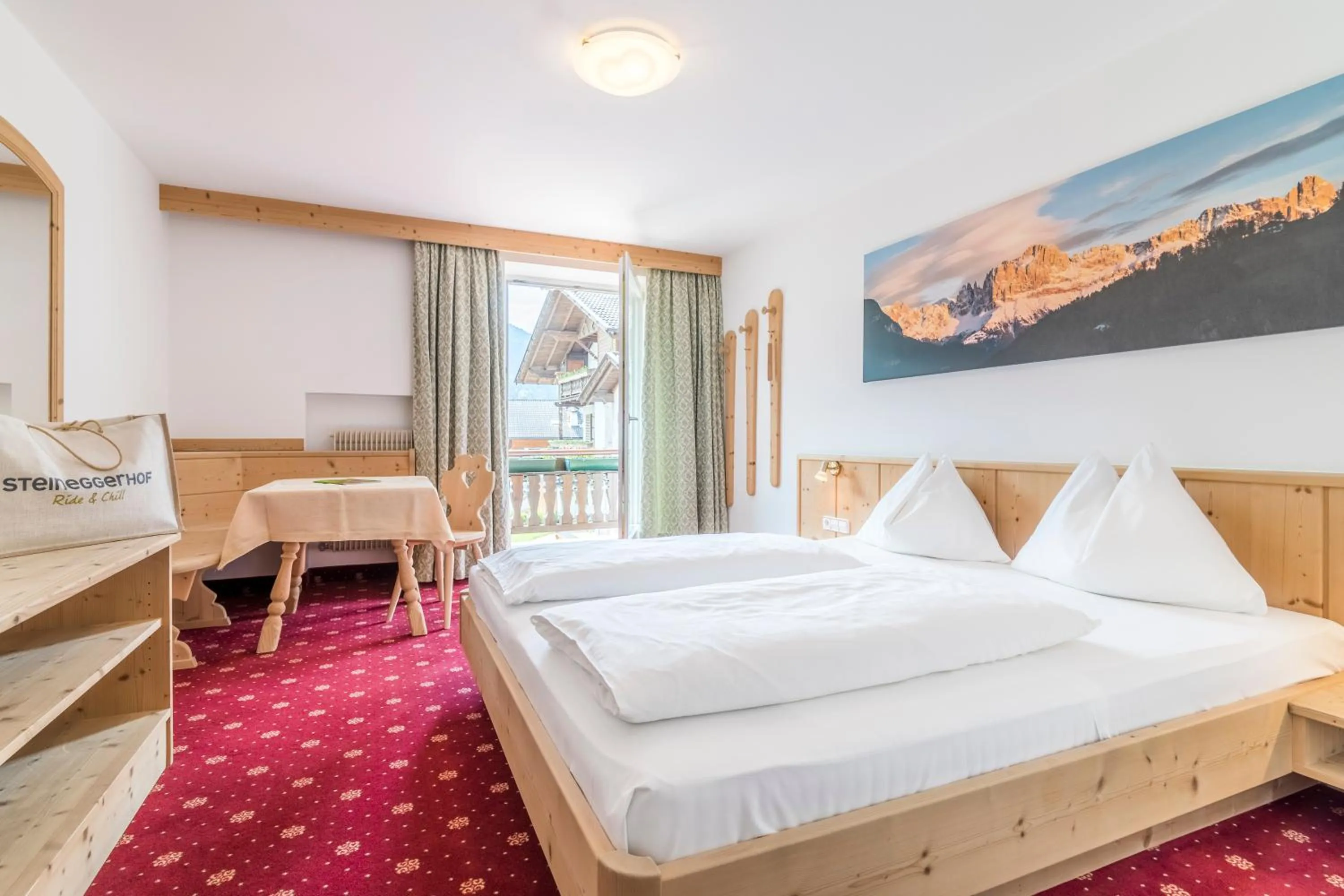 Photo of the whole room, Bed in Bio & BikeHotel Steineggerhof