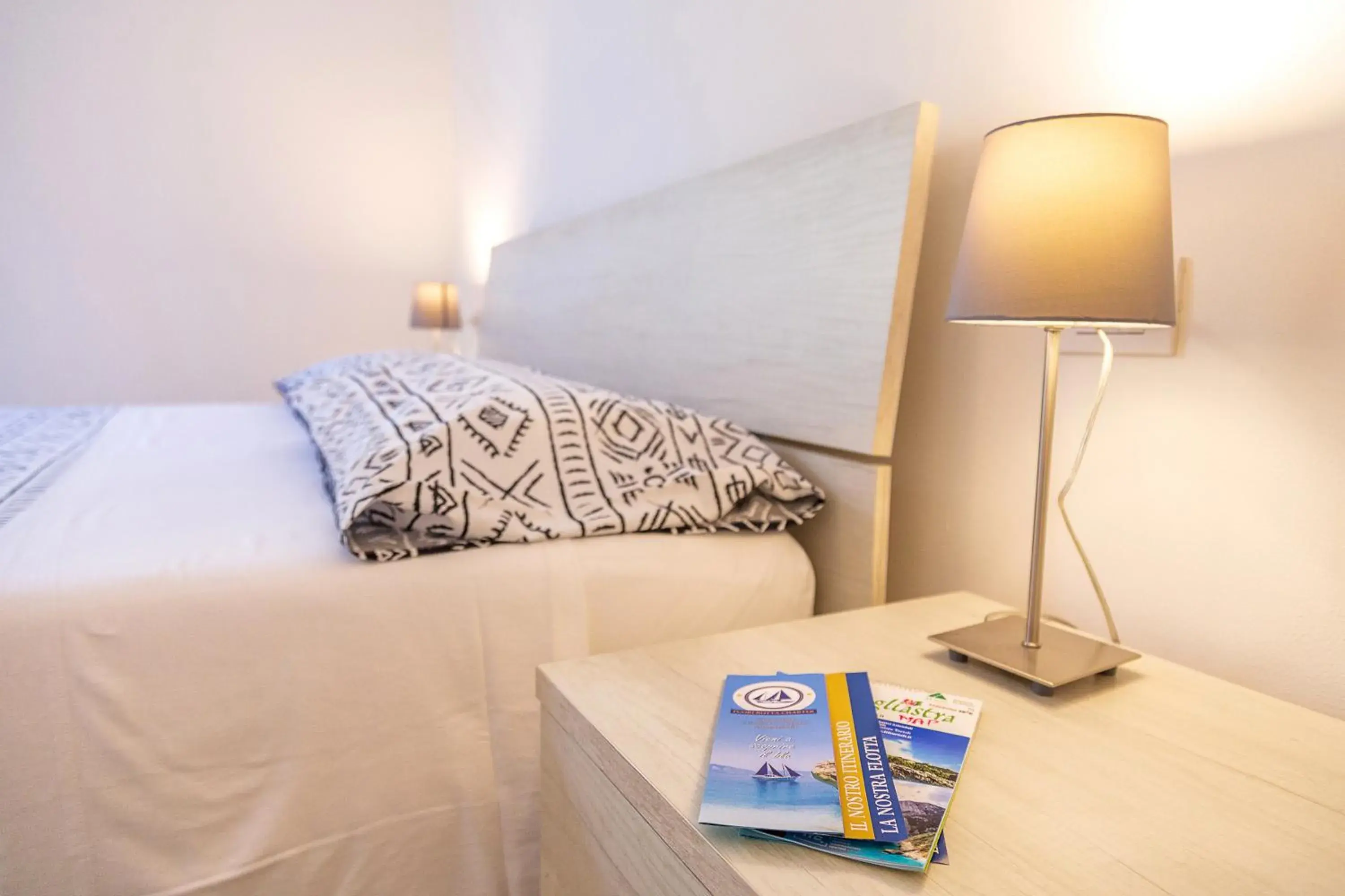 Double Room with Private Bathroom in Alexander B&B Double Room with Private Bathroom in Alexander B&B