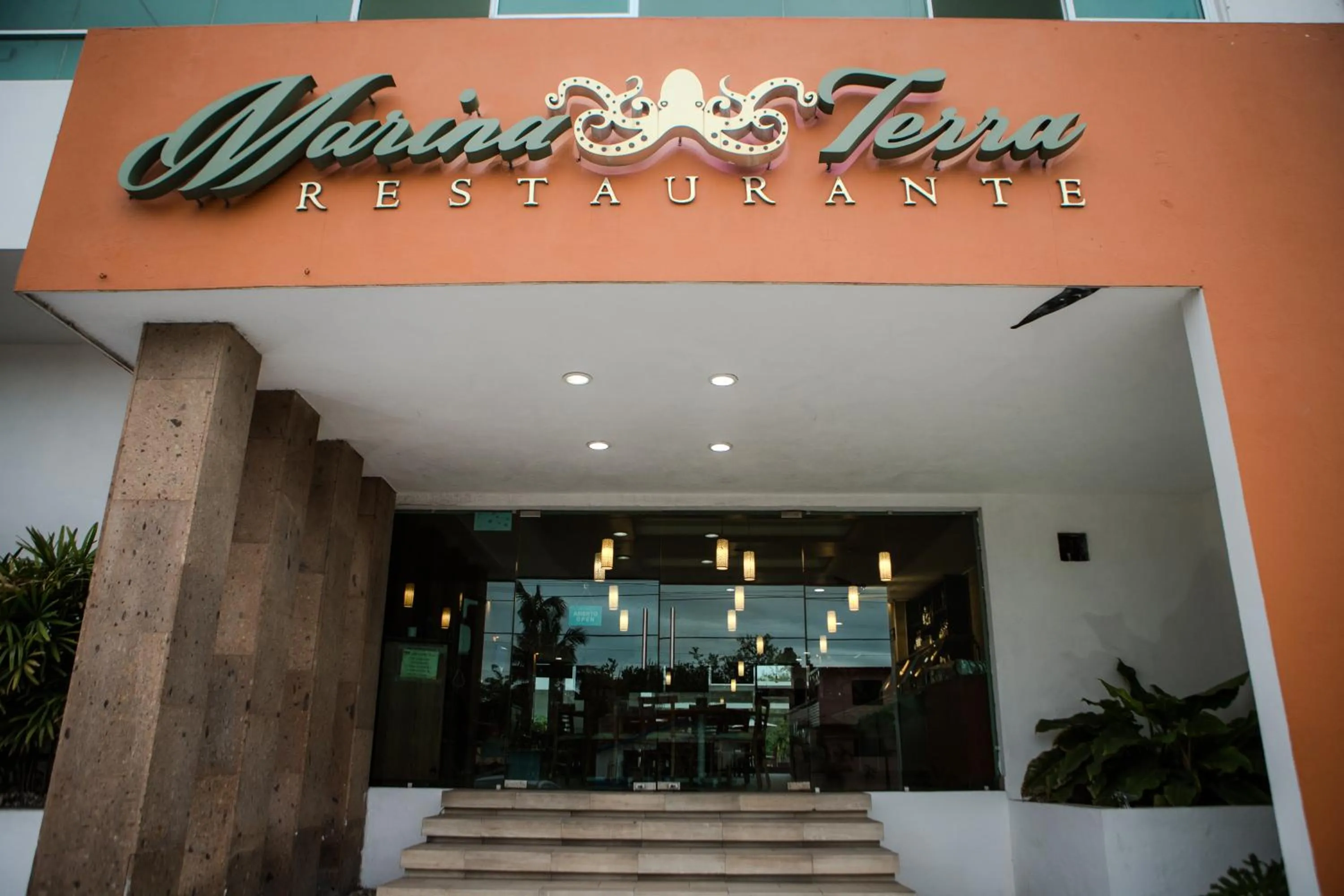 Restaurant/places to eat in Hotel Tres Soles