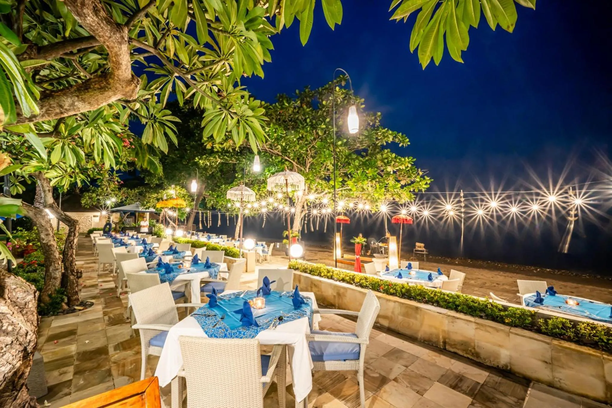 Restaurant/places to eat in The Lovina